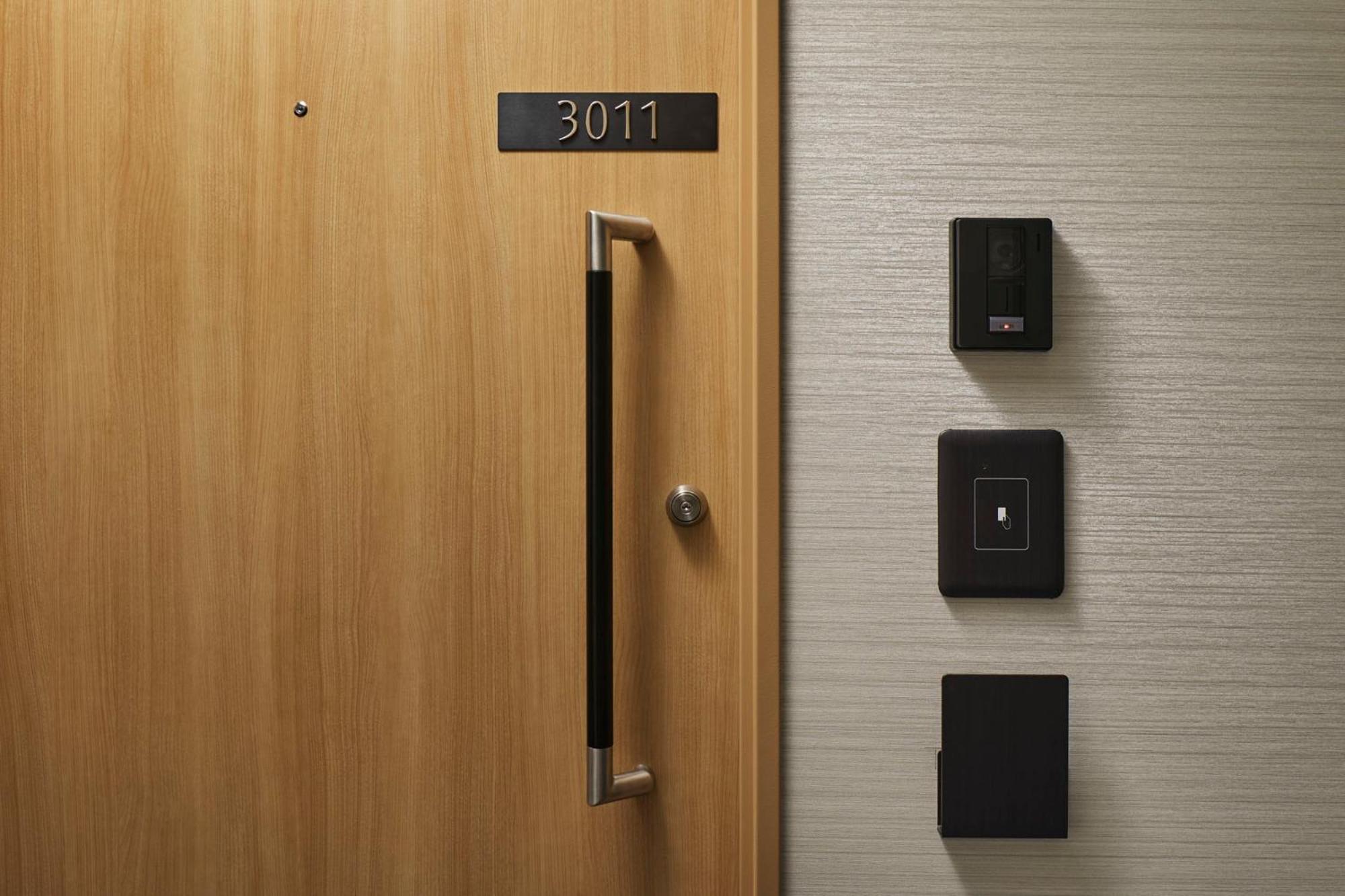 Deluxe Twin – Universal Design – Non-Smoking
