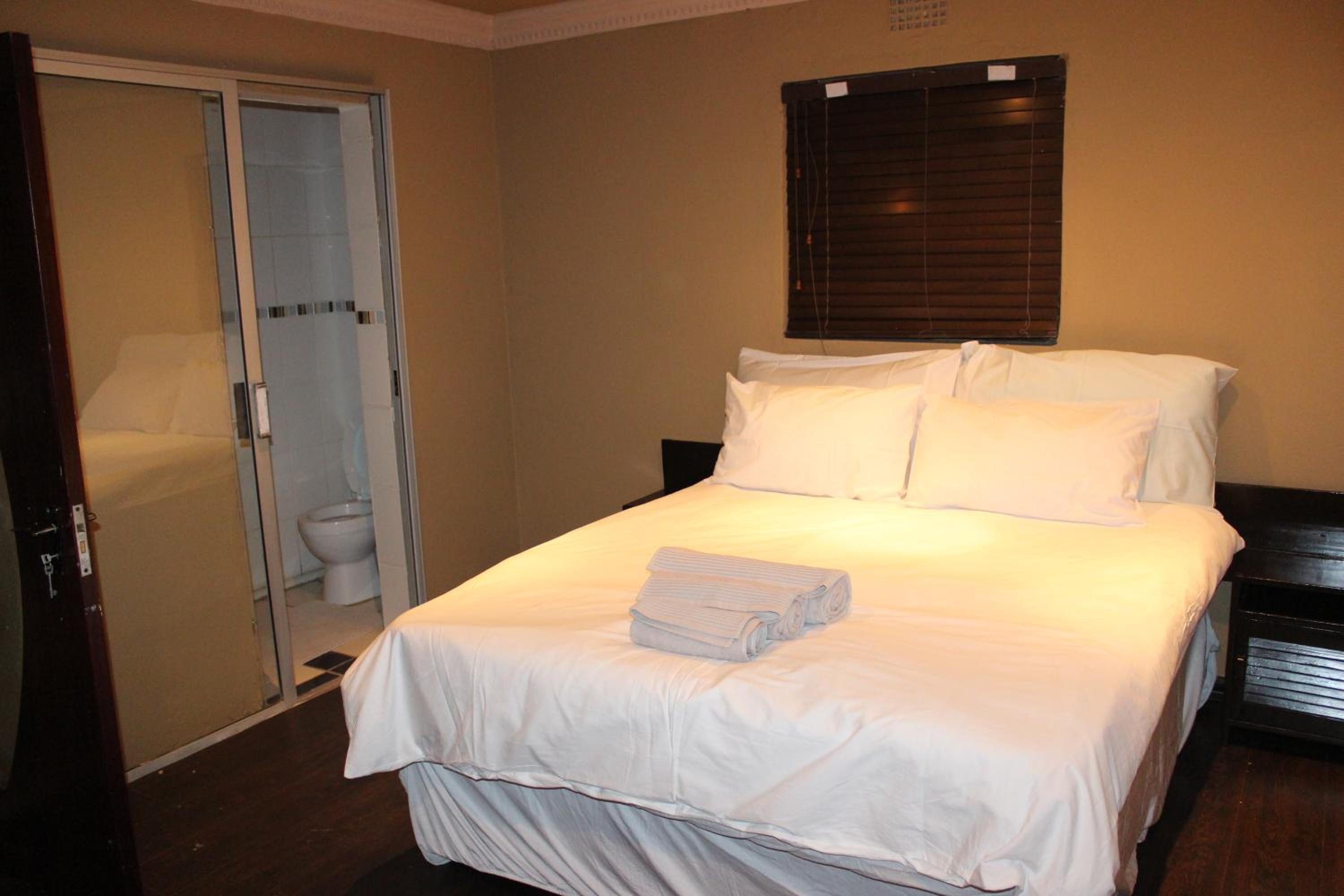 Two-Bedroom Chalet photo 1