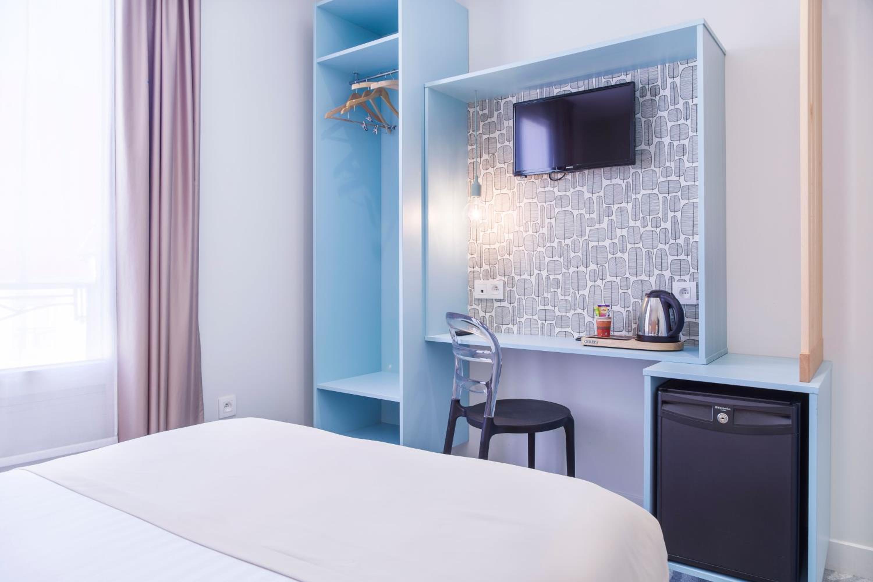Double Room - Photo 8