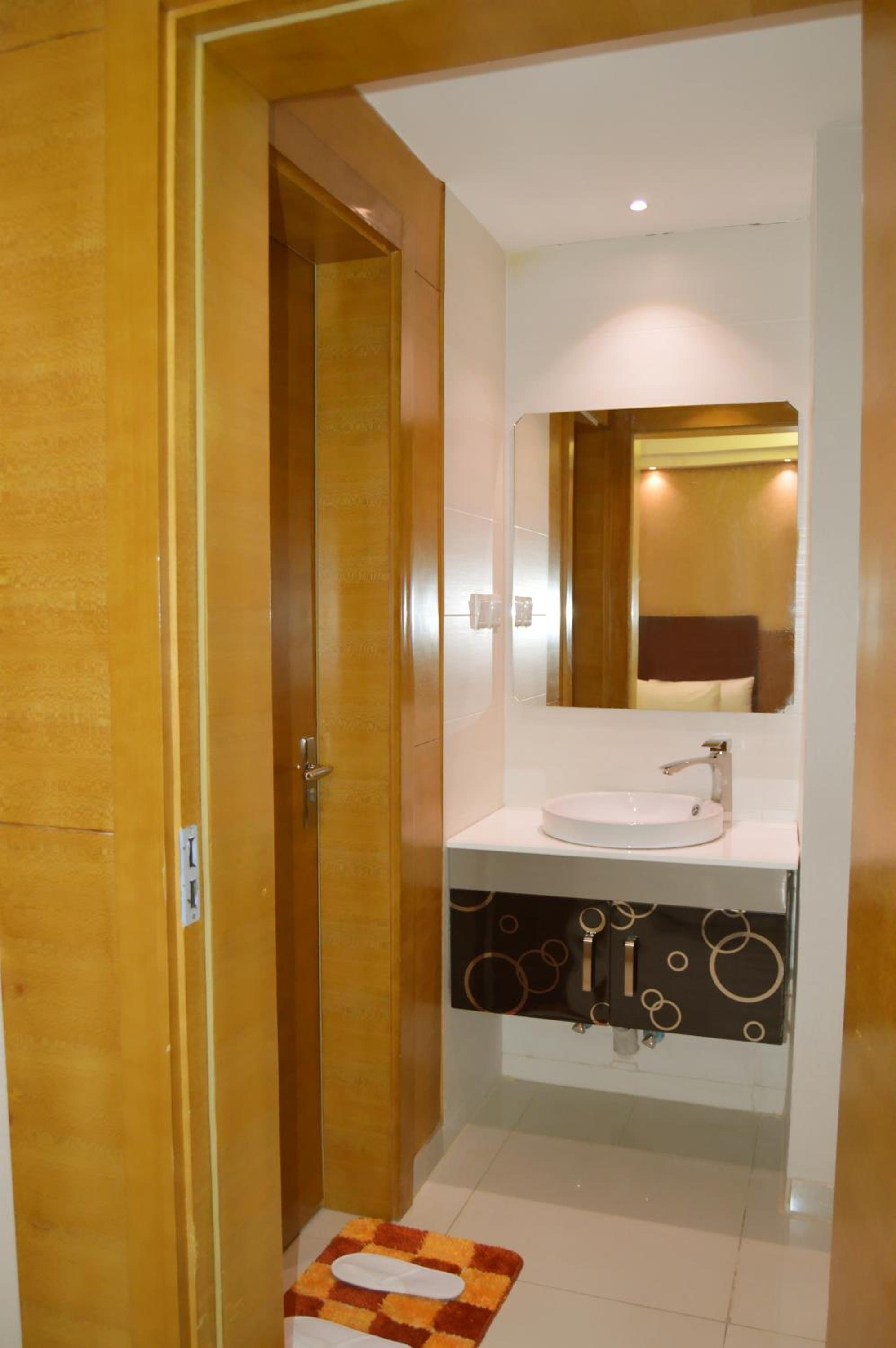 One-Bedroom Suite photo 3