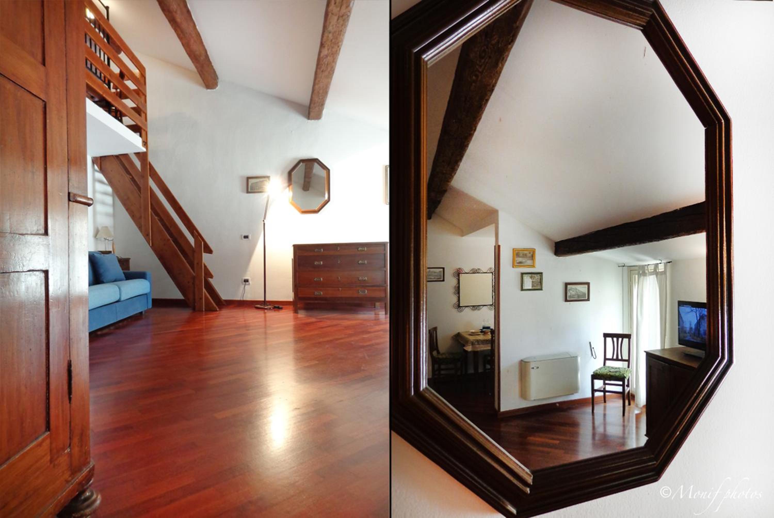 One-Bedroom Apartment (4 Adults) - Photo 8