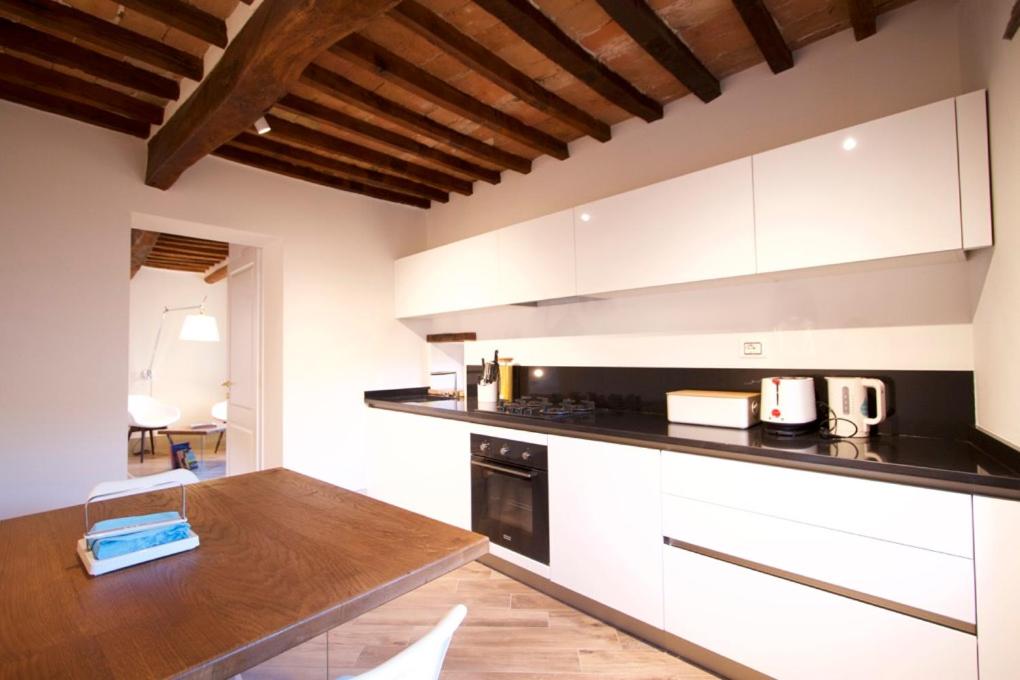 Apartment with Garden View - Photo 9