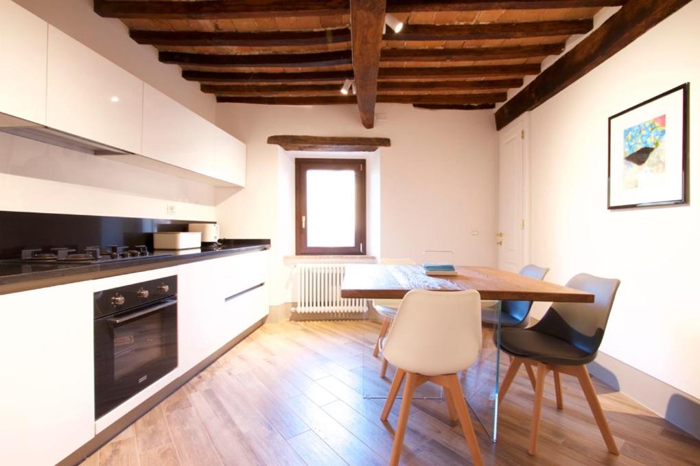 Apartment with Garden View - Photo 7