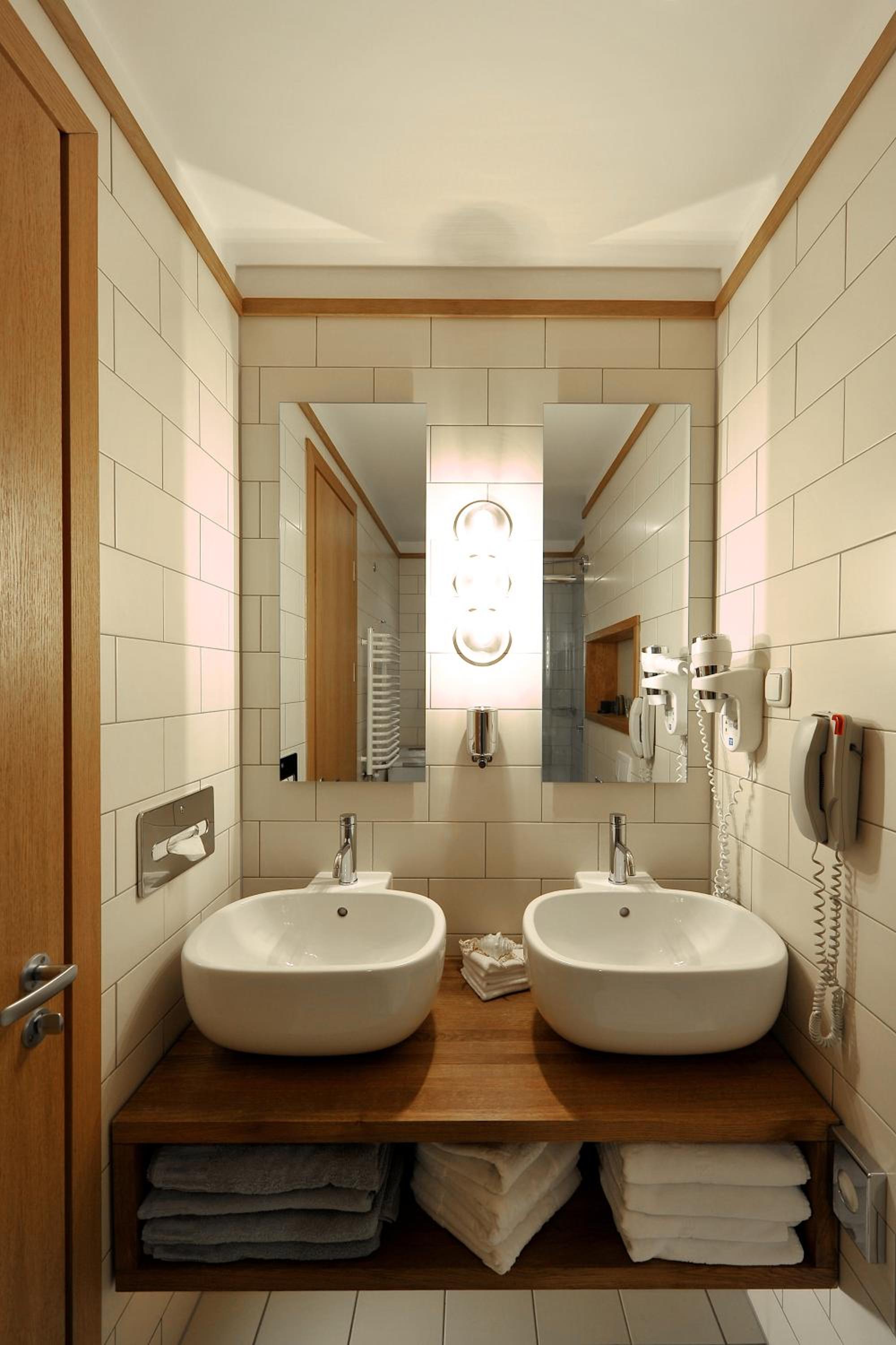 Luxury Two-Bedroom Apartment in Cottage with Spa Access (2 adults + 2 children) - Detached building - Photo 3