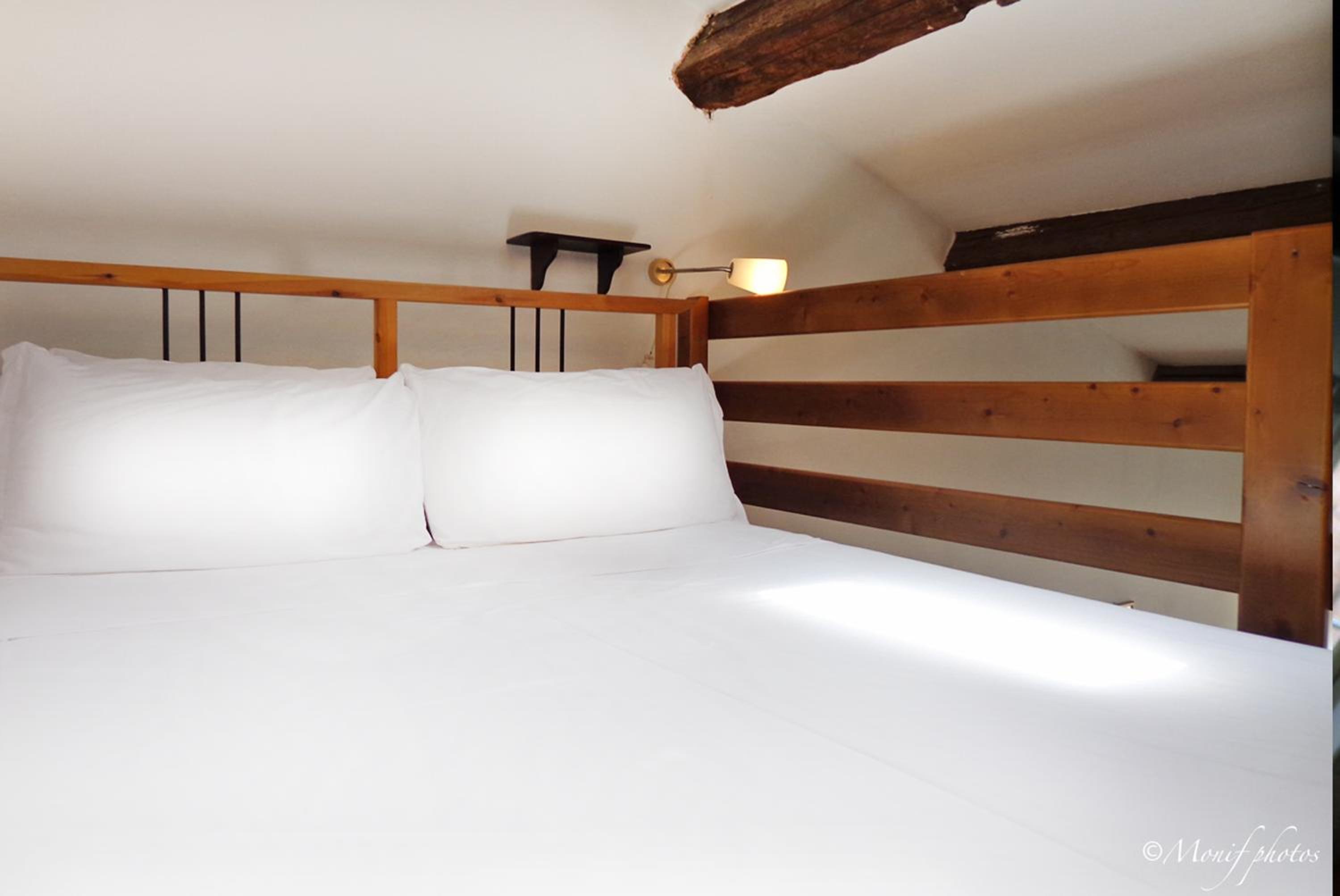 One-Bedroom Apartment (3 Adults) - Photo 24