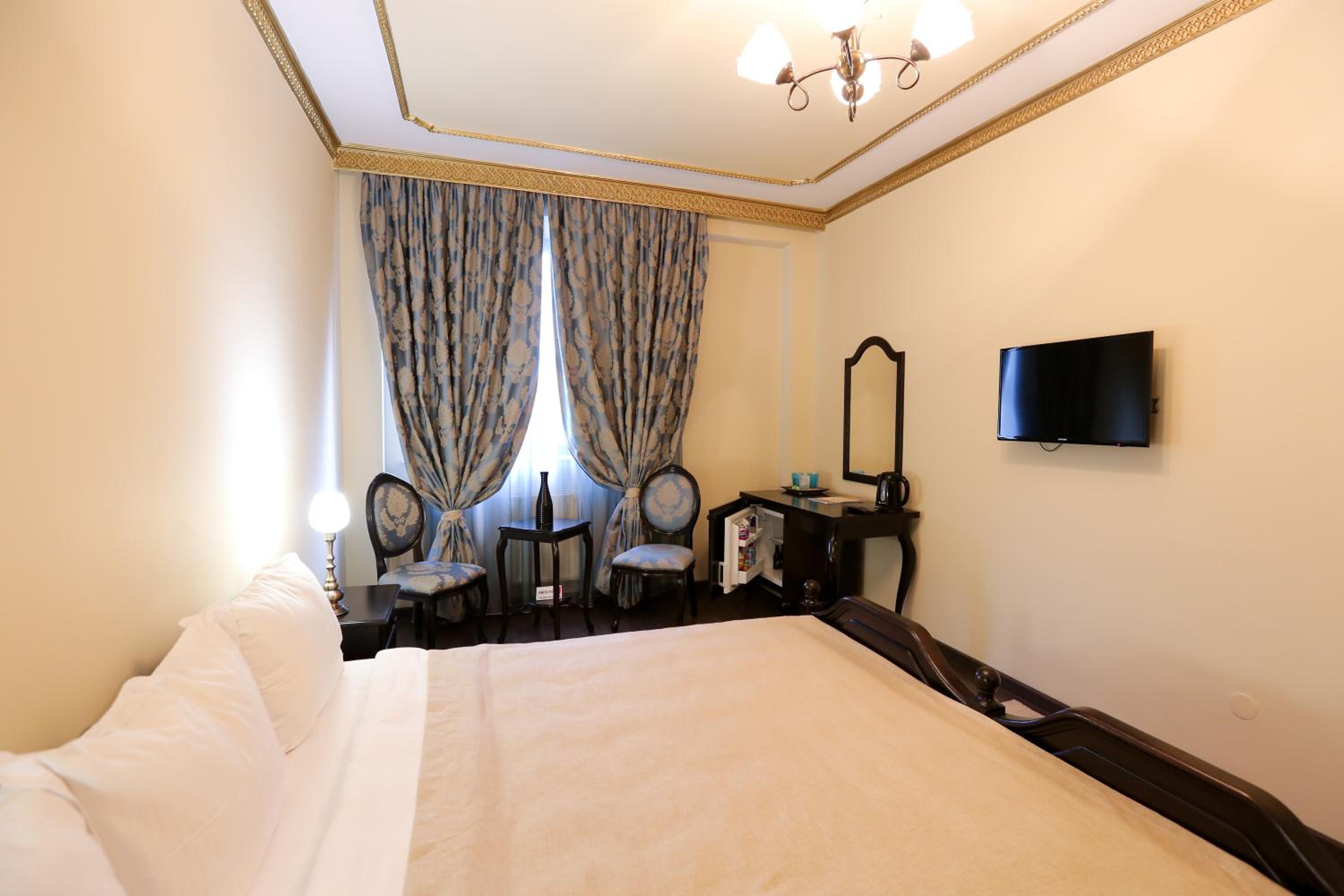 Standard Double Room photo 3