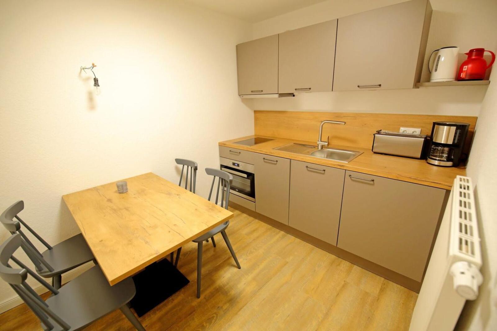Apartment with kitchen - Photo 6