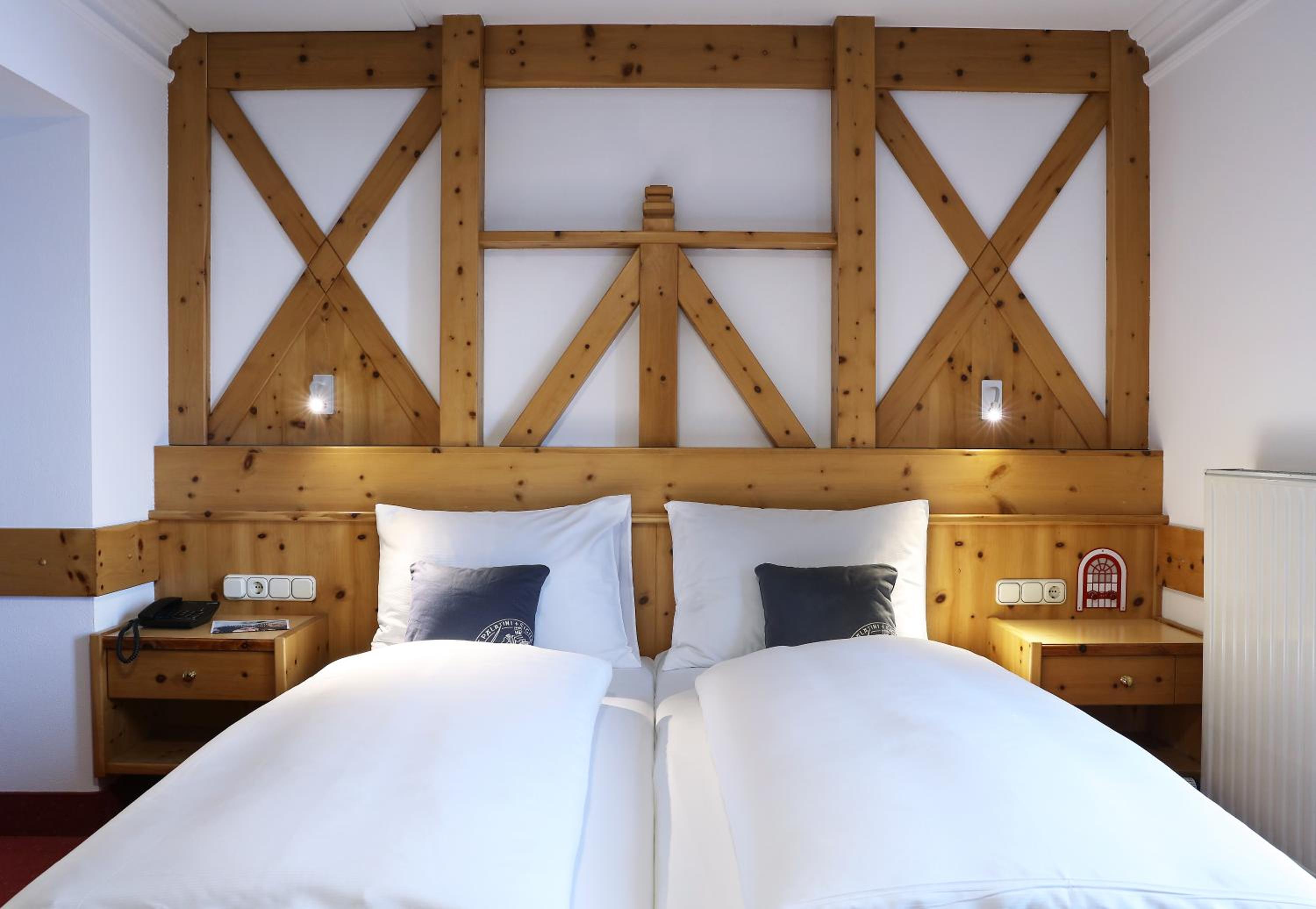 Double Room - Photo 5