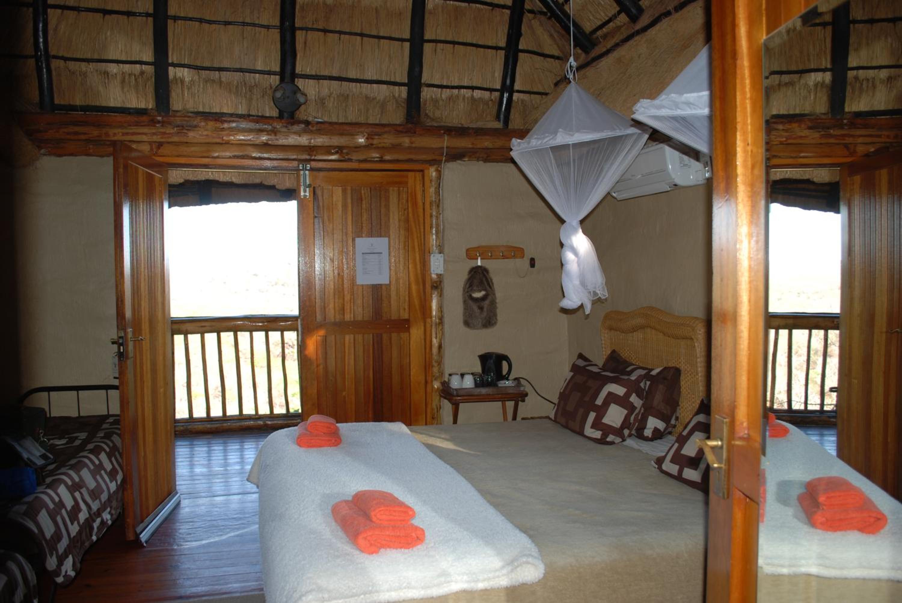 King or Twin Log Cabin photo 3