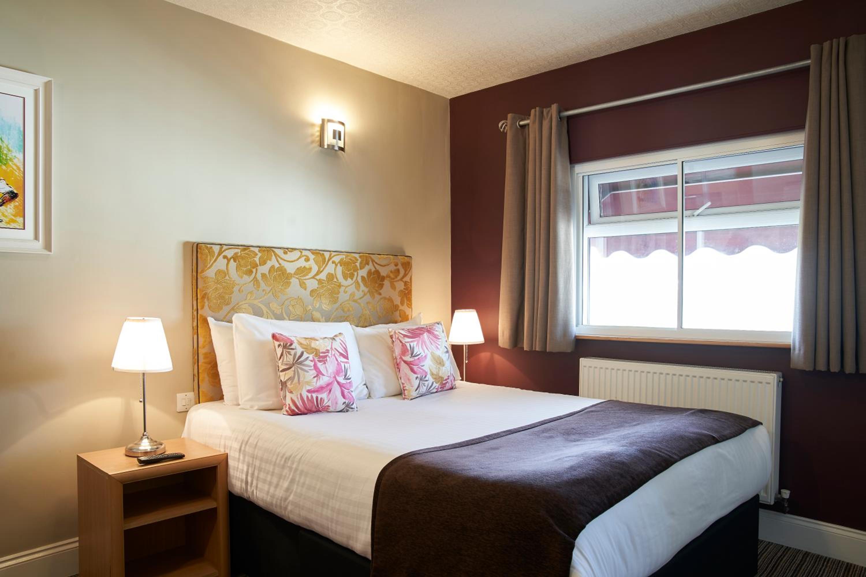 Classic Double Room