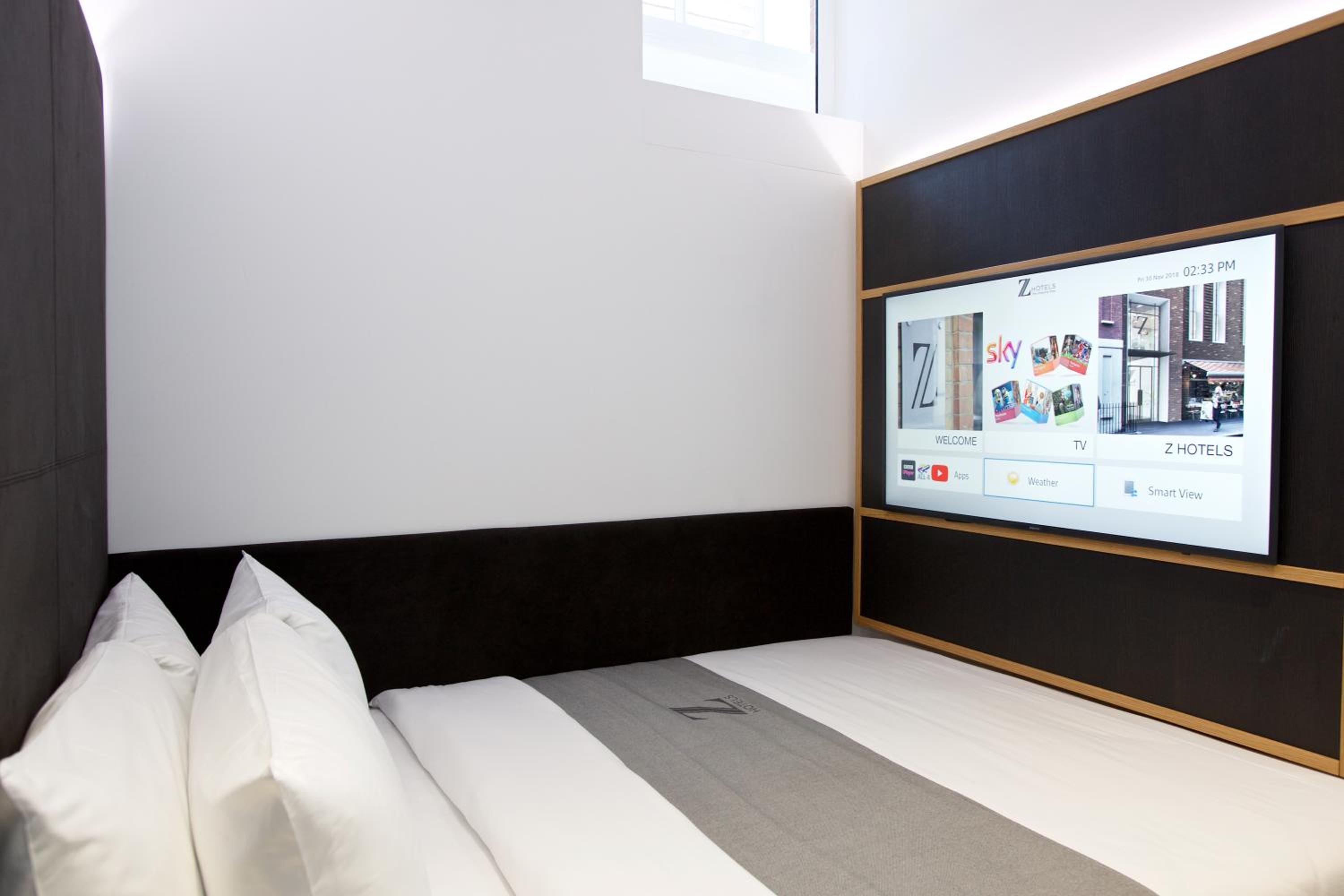 Double Room - No Window