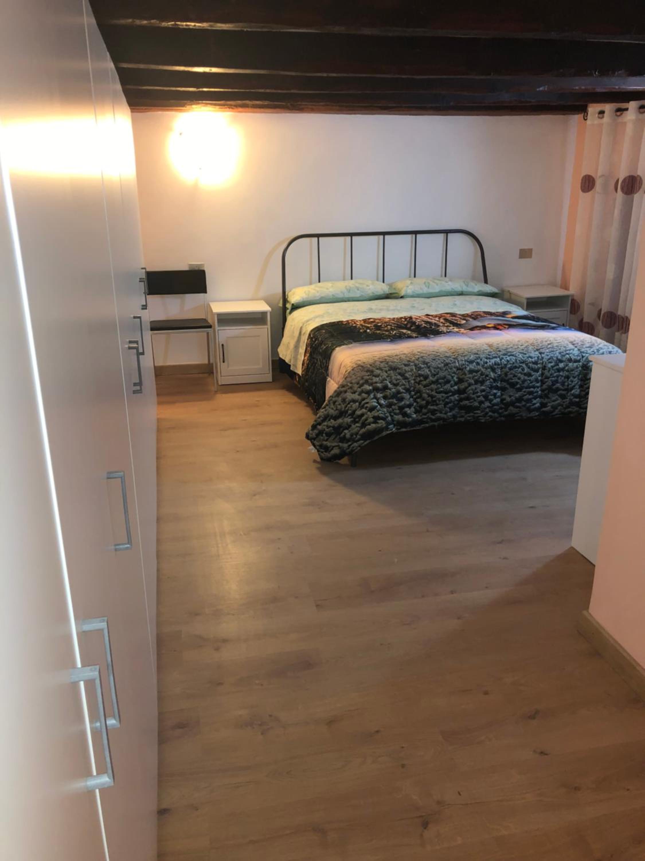 Double Room - Attic - Photo 6