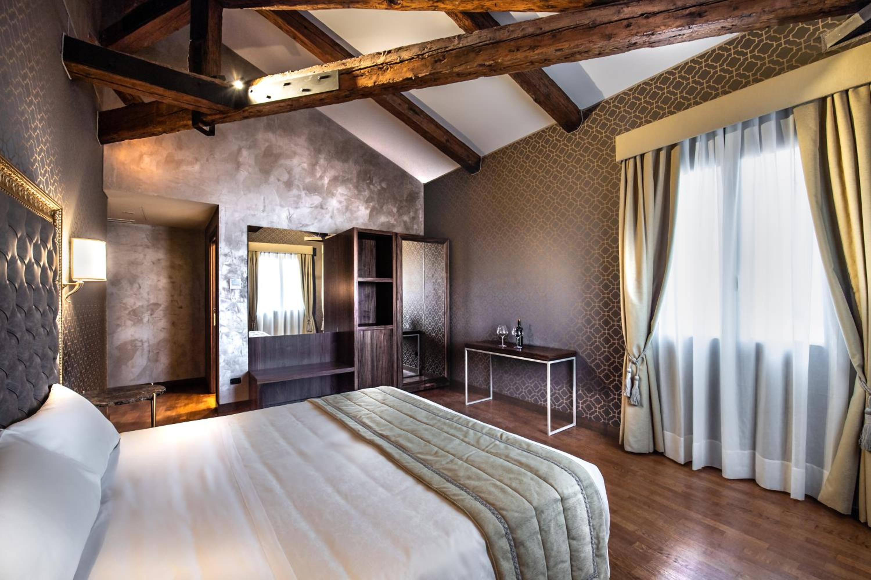 Superior Double or Twin Room with Panoramic View