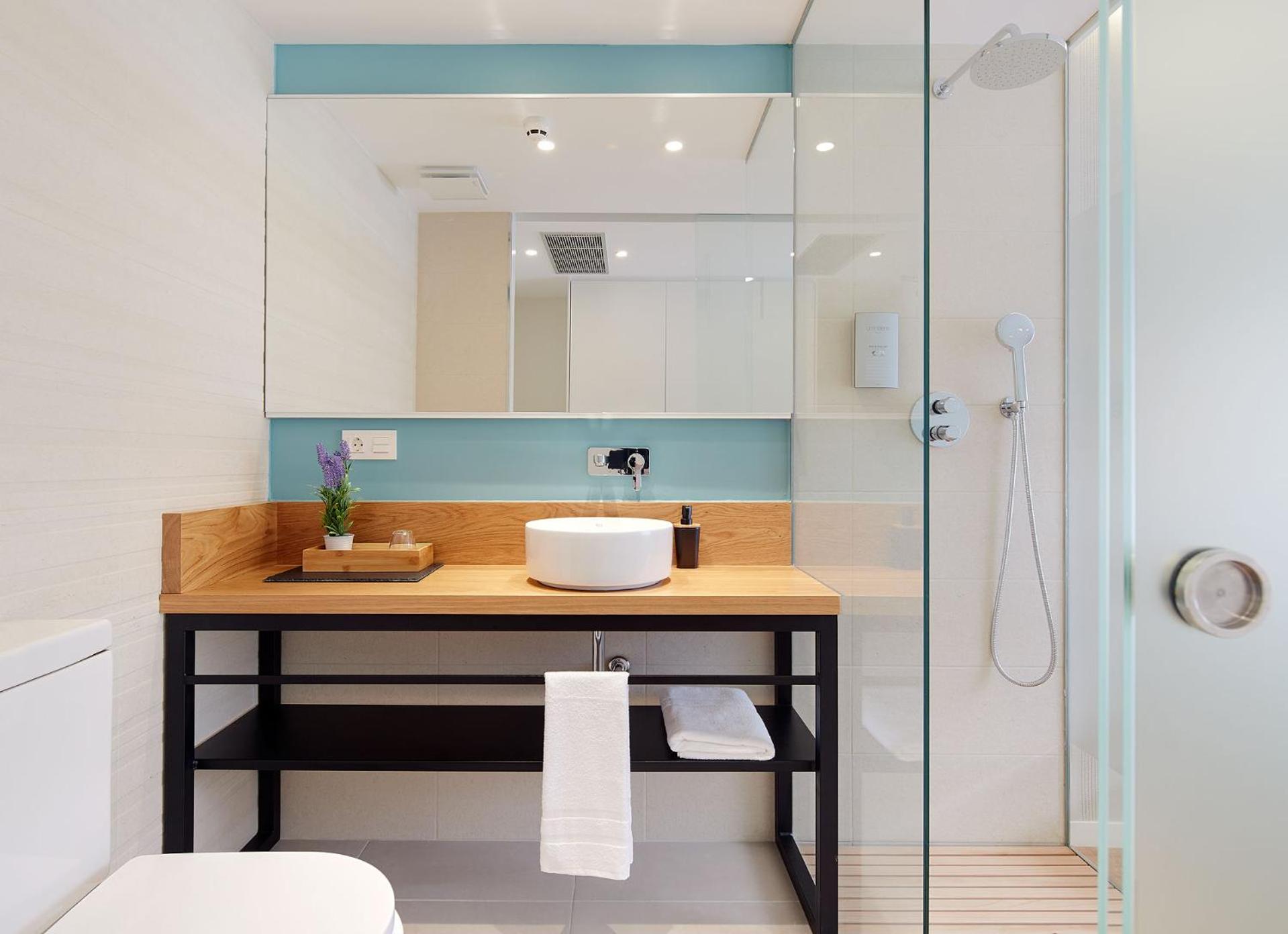 Small Double Room - Photo 3