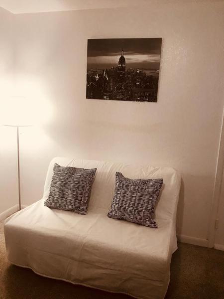 Deluxe Studio