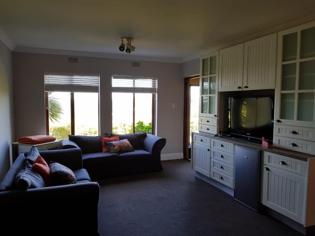 Apartment with Sea View photo 2