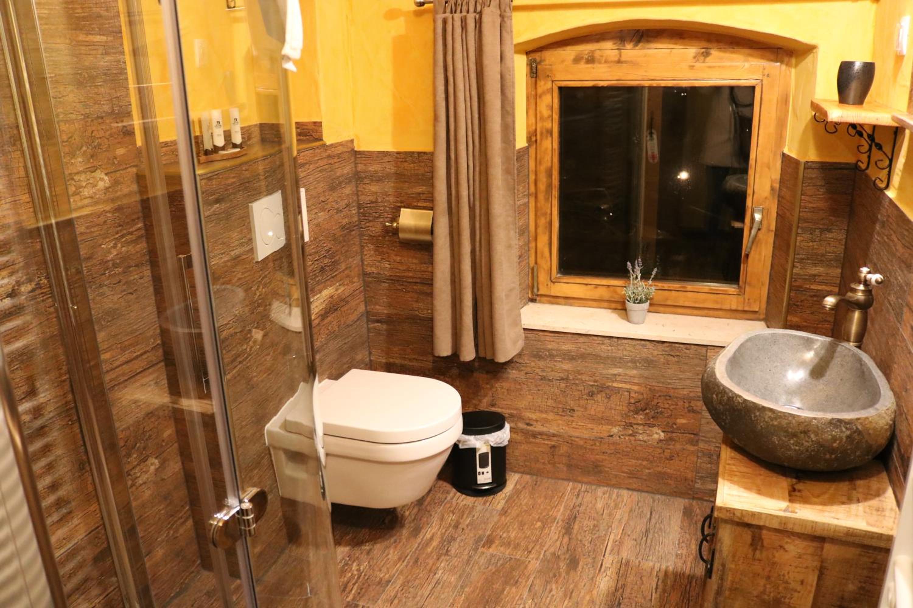 Double Room with Extra Bed - Photo 4