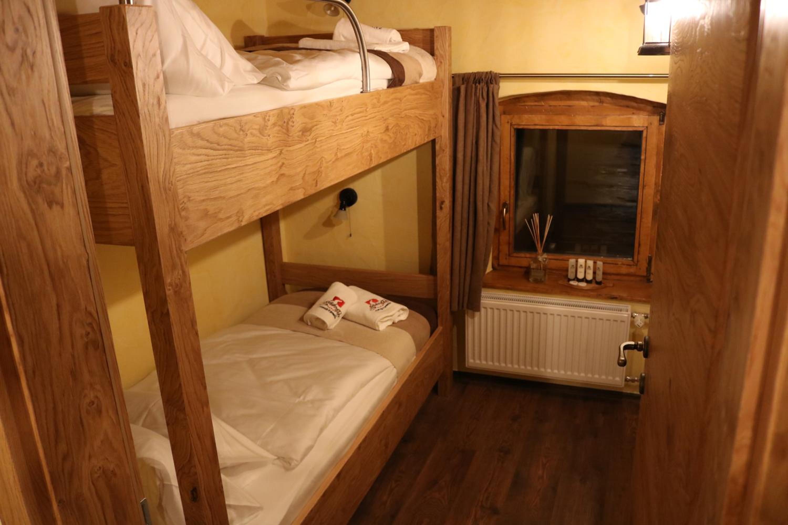 Family Suite - Photo 1