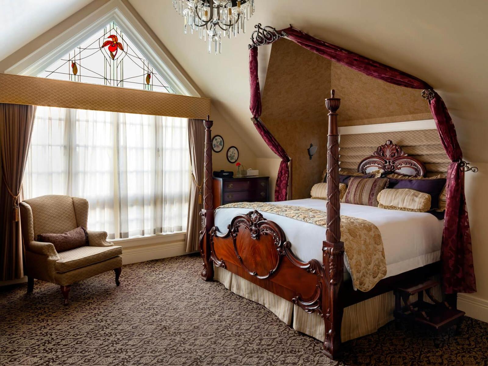 Premium King Room photo 3