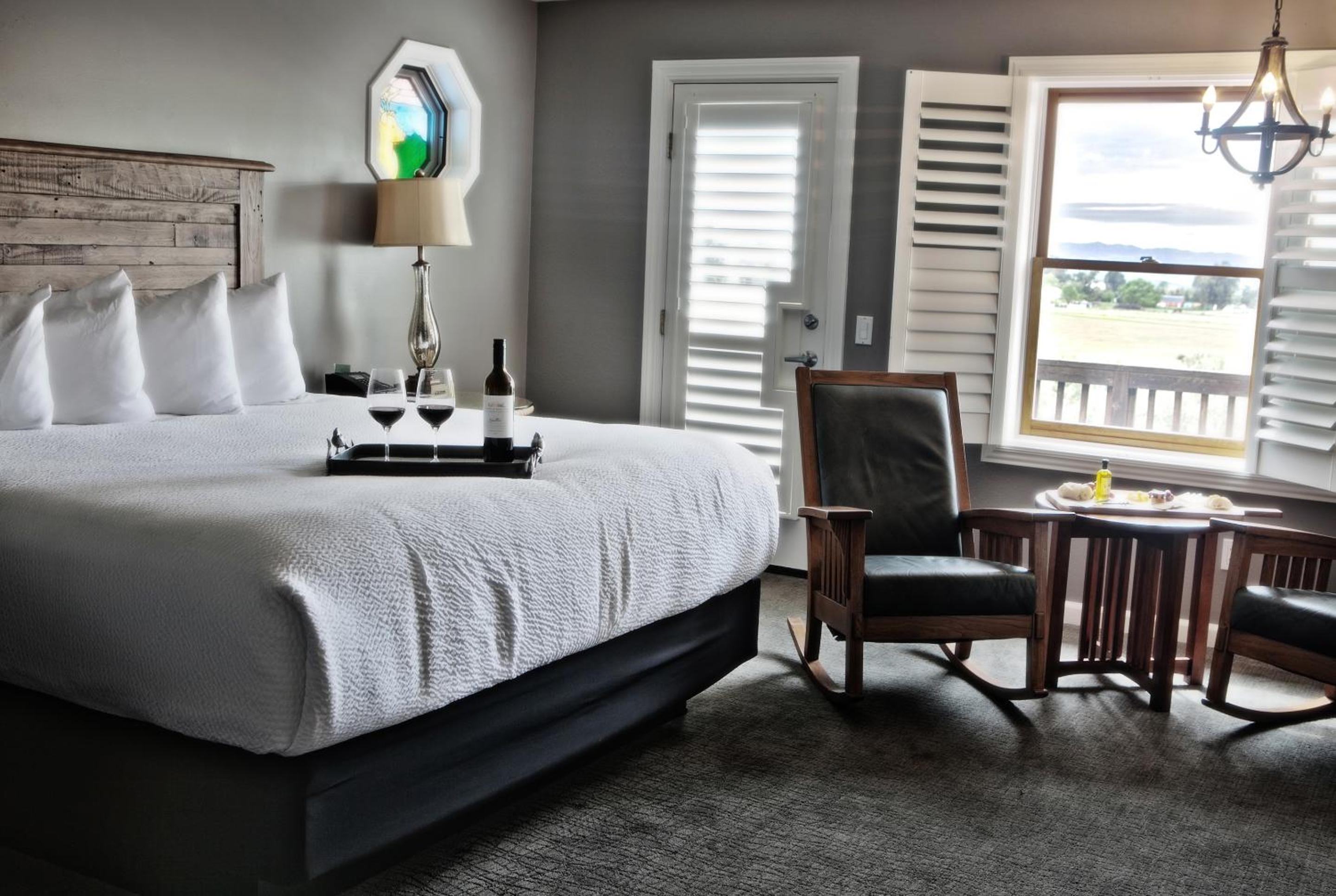 King Room with Spa Bath photo 1
