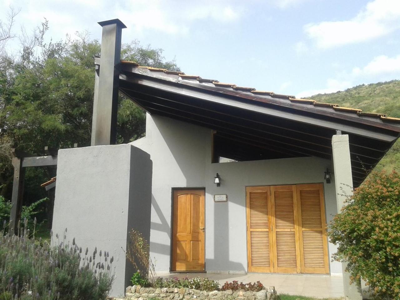 Superior Bungalow photo 2