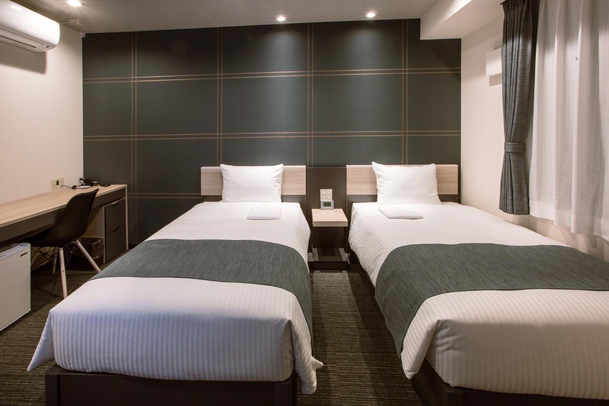Standard Twin Room - Non-Smoking - Photo 6