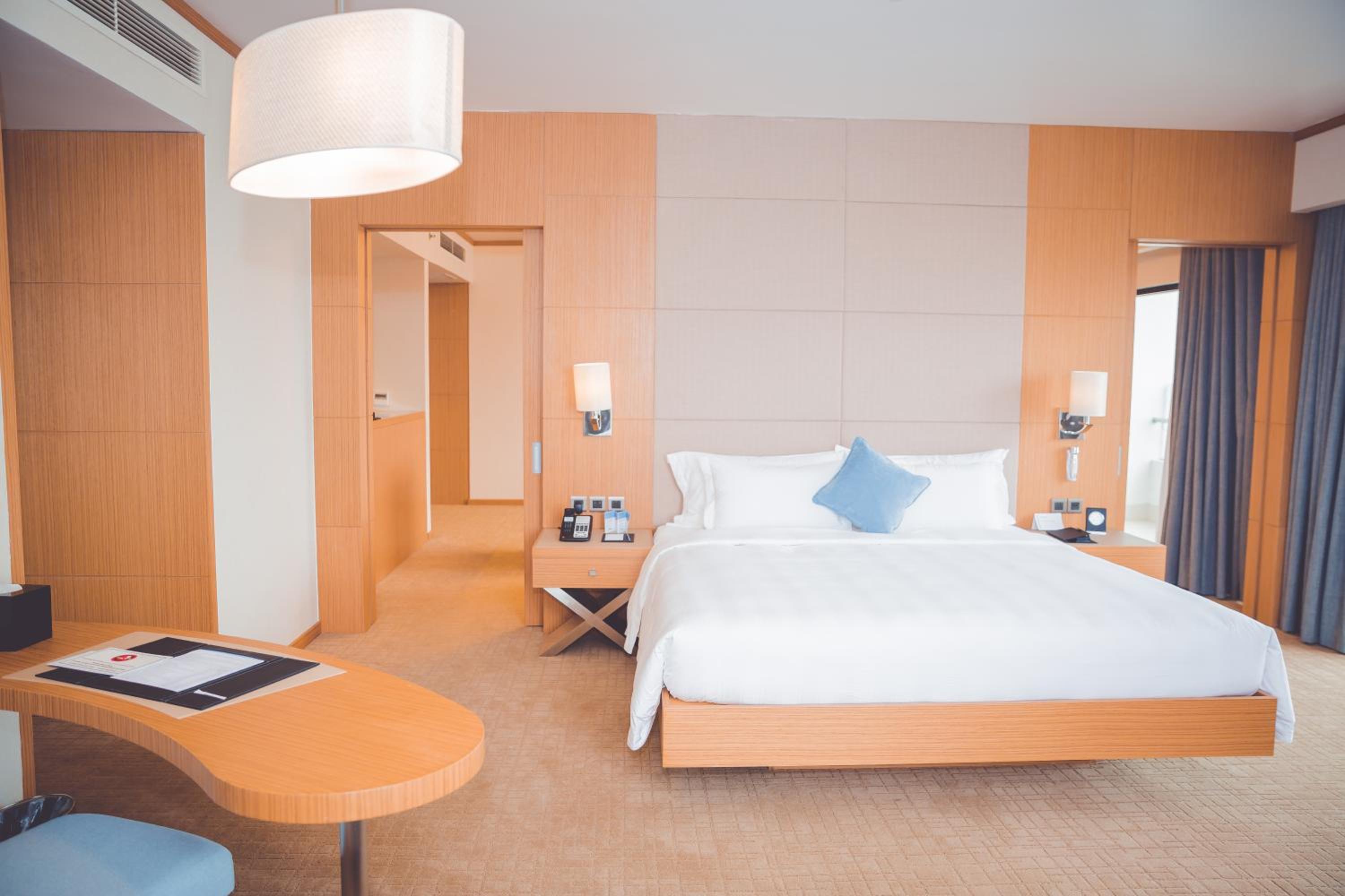 Three Bedroom Penthouse - Non Smoking