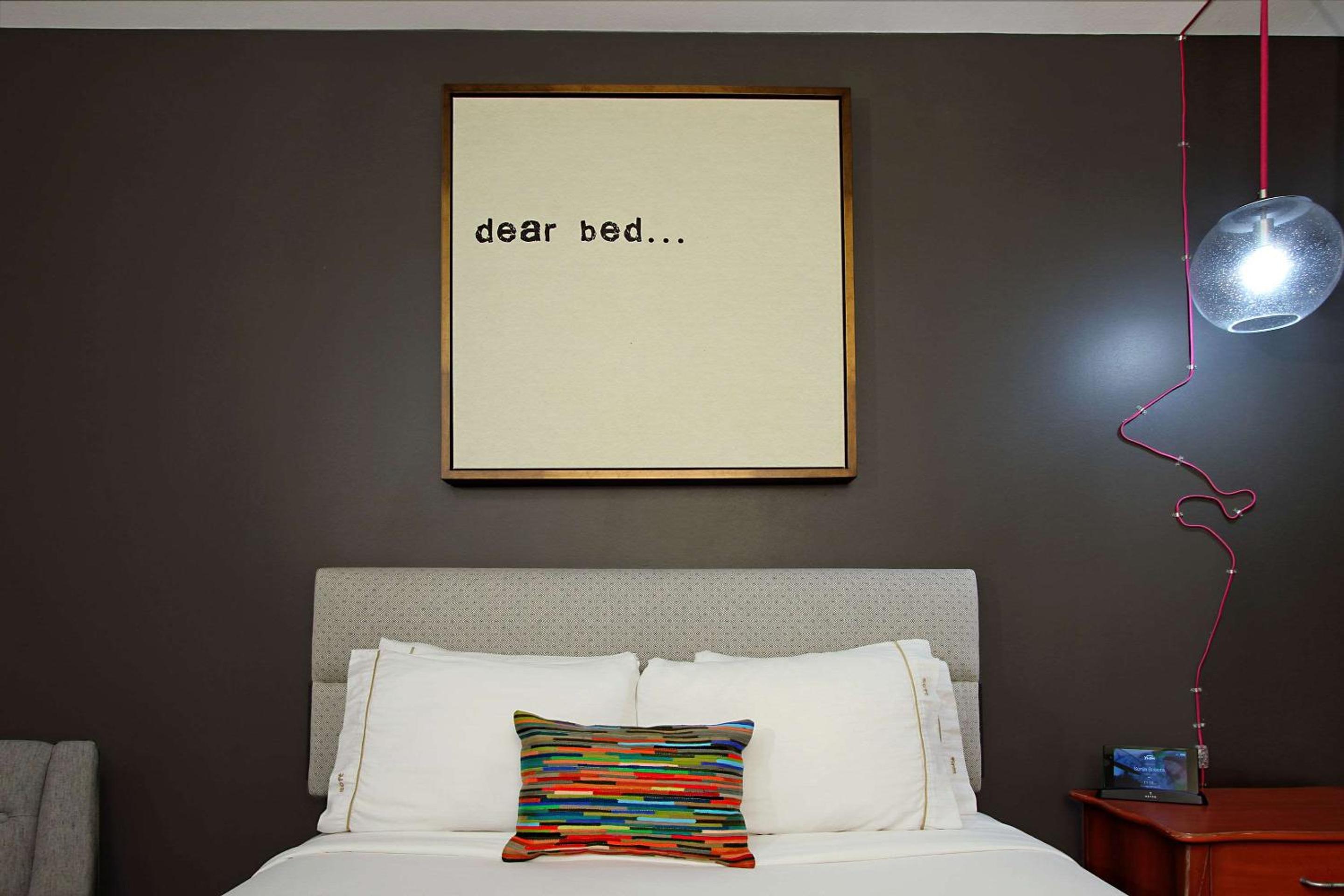 Queen Room with Two Queen Beds - Non-Smoking - Photo 3