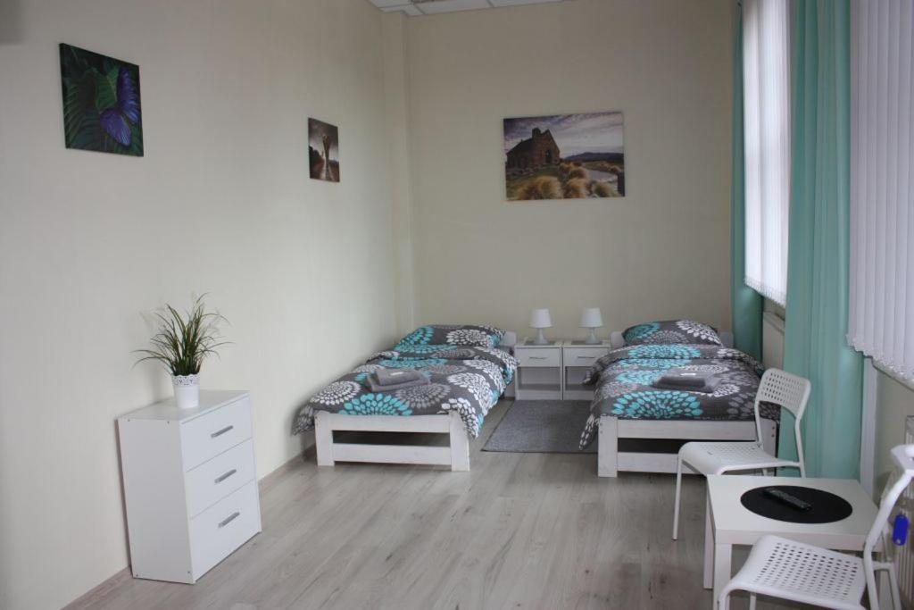 Double Room with Shared Bathroom photo 2