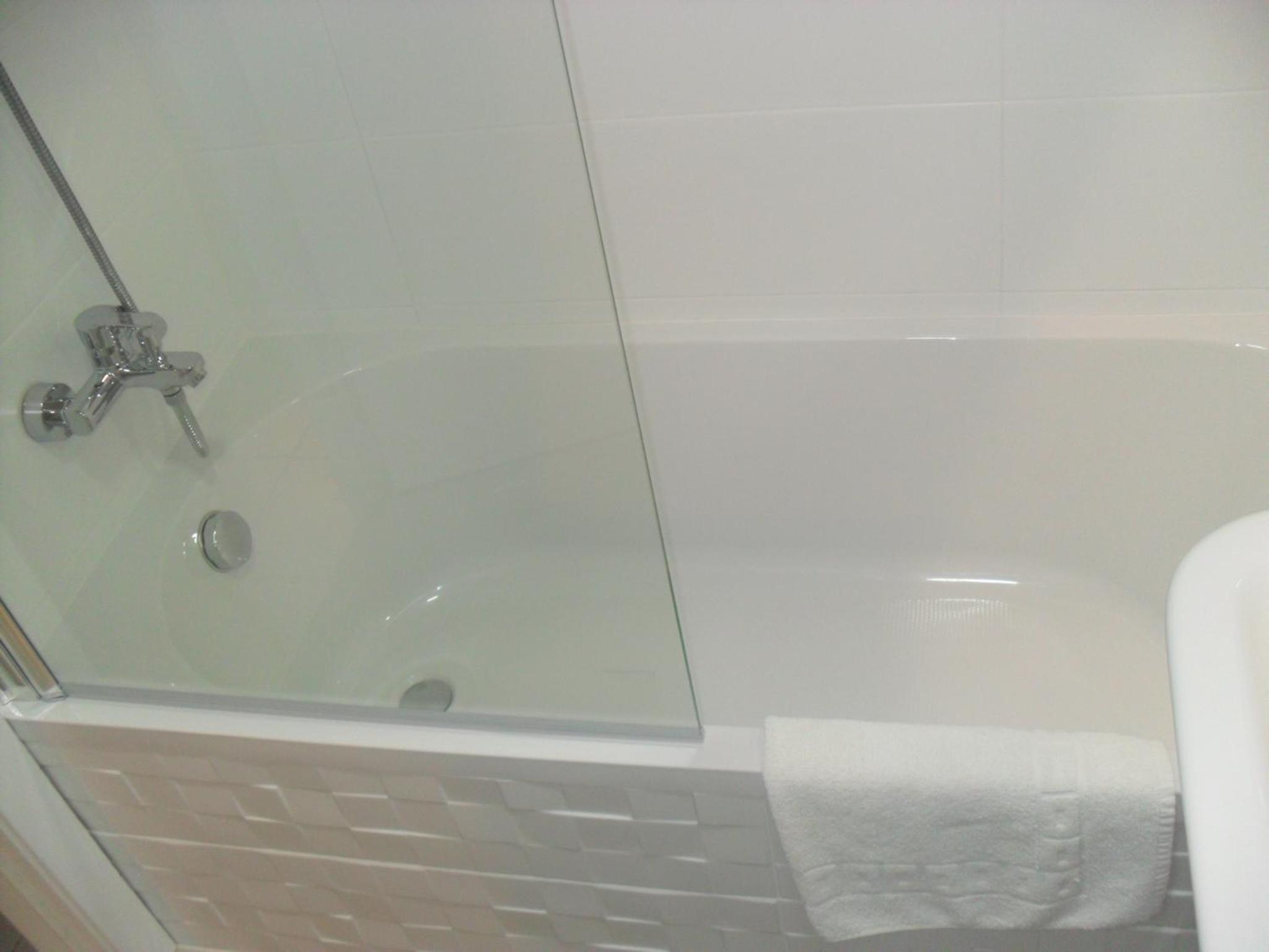 Double Room - Photo 4