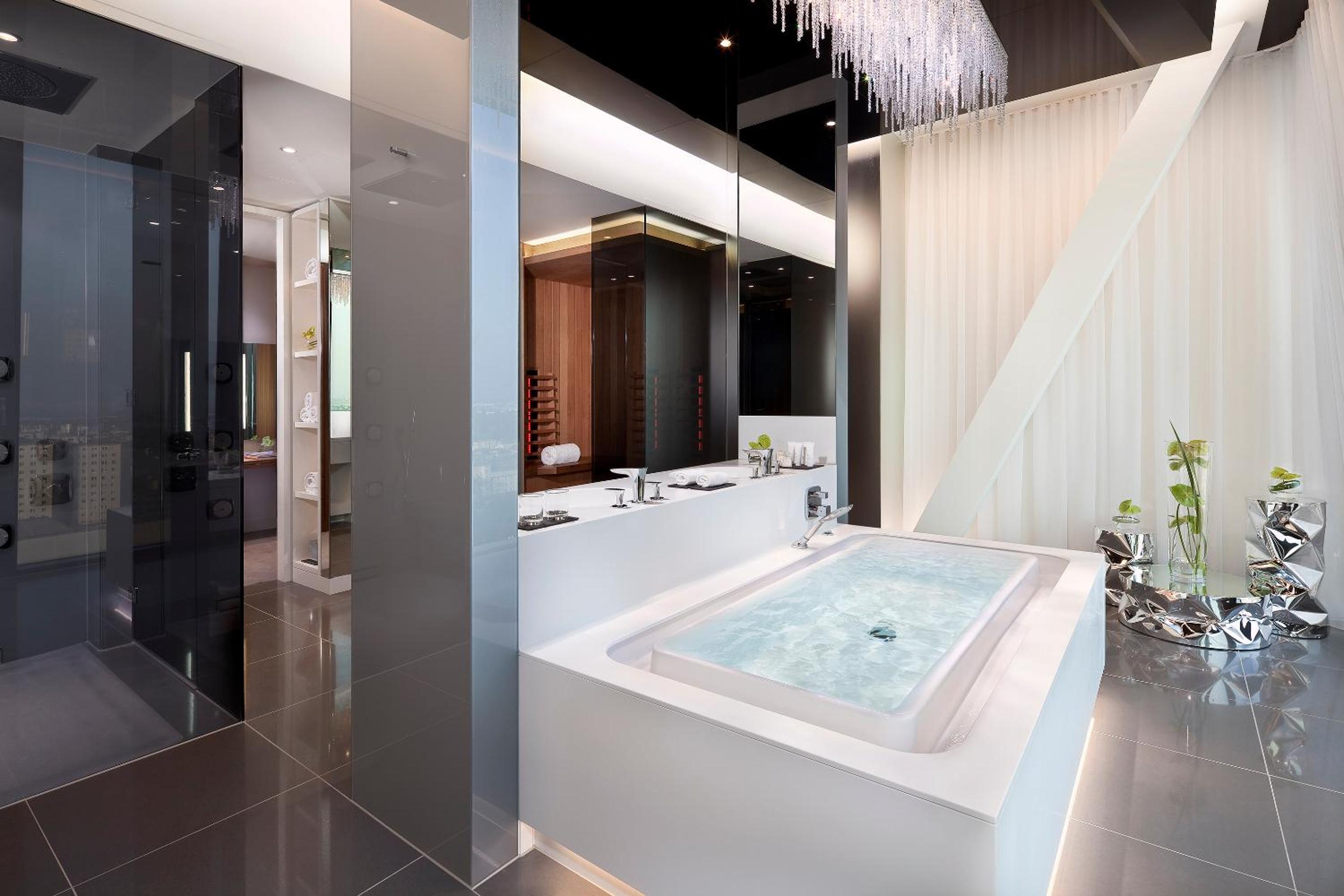 Presidential Suite photo 3