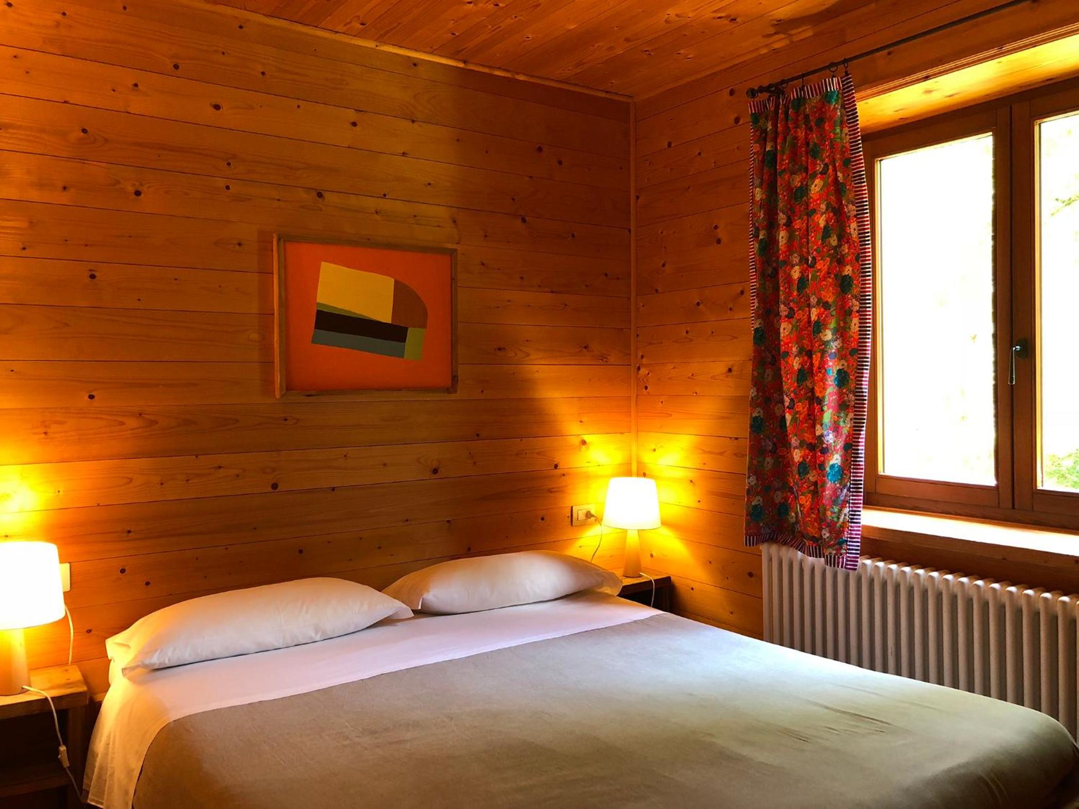 Quadruple Room with Bathroom - Photo 5