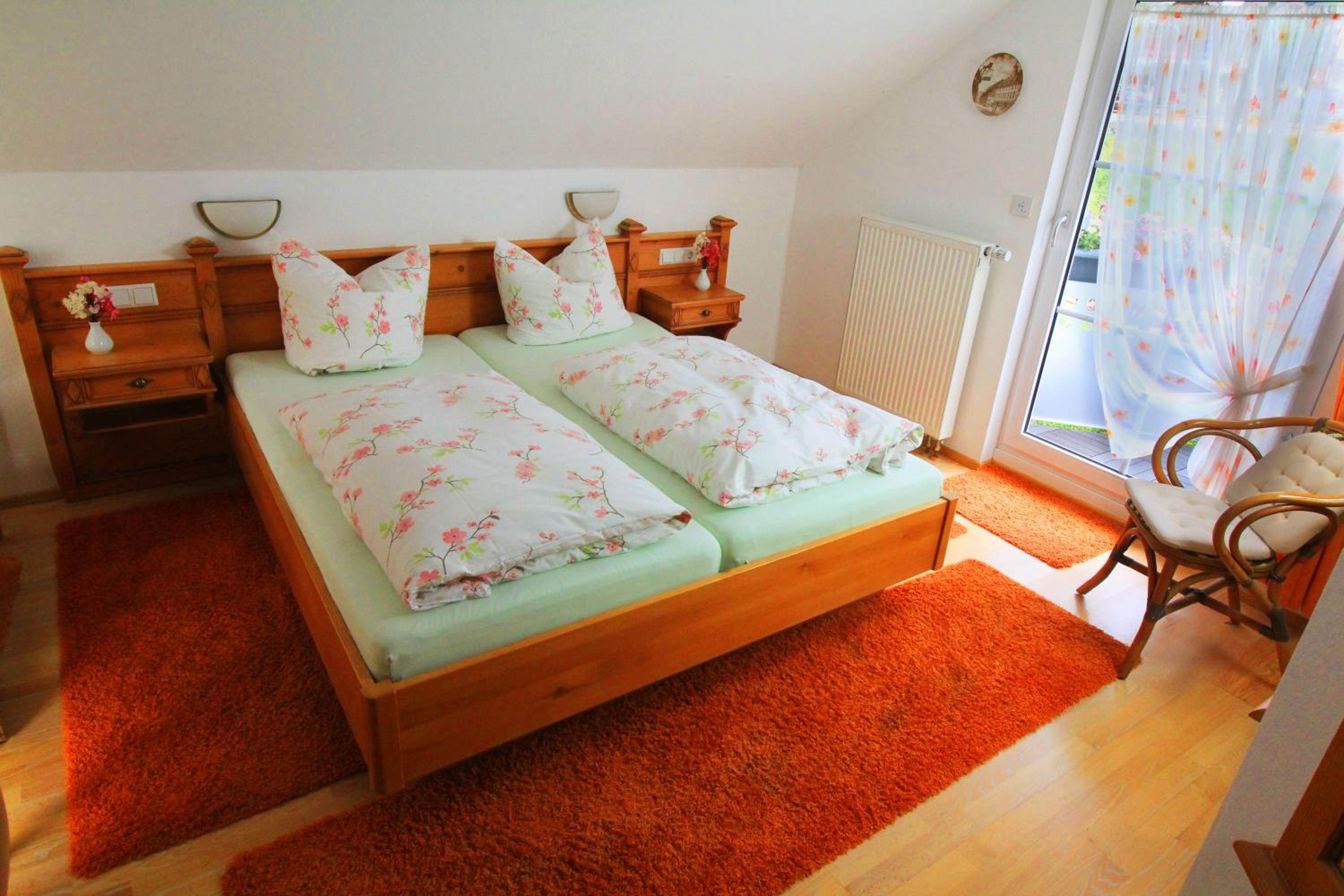 Standard Queen Room