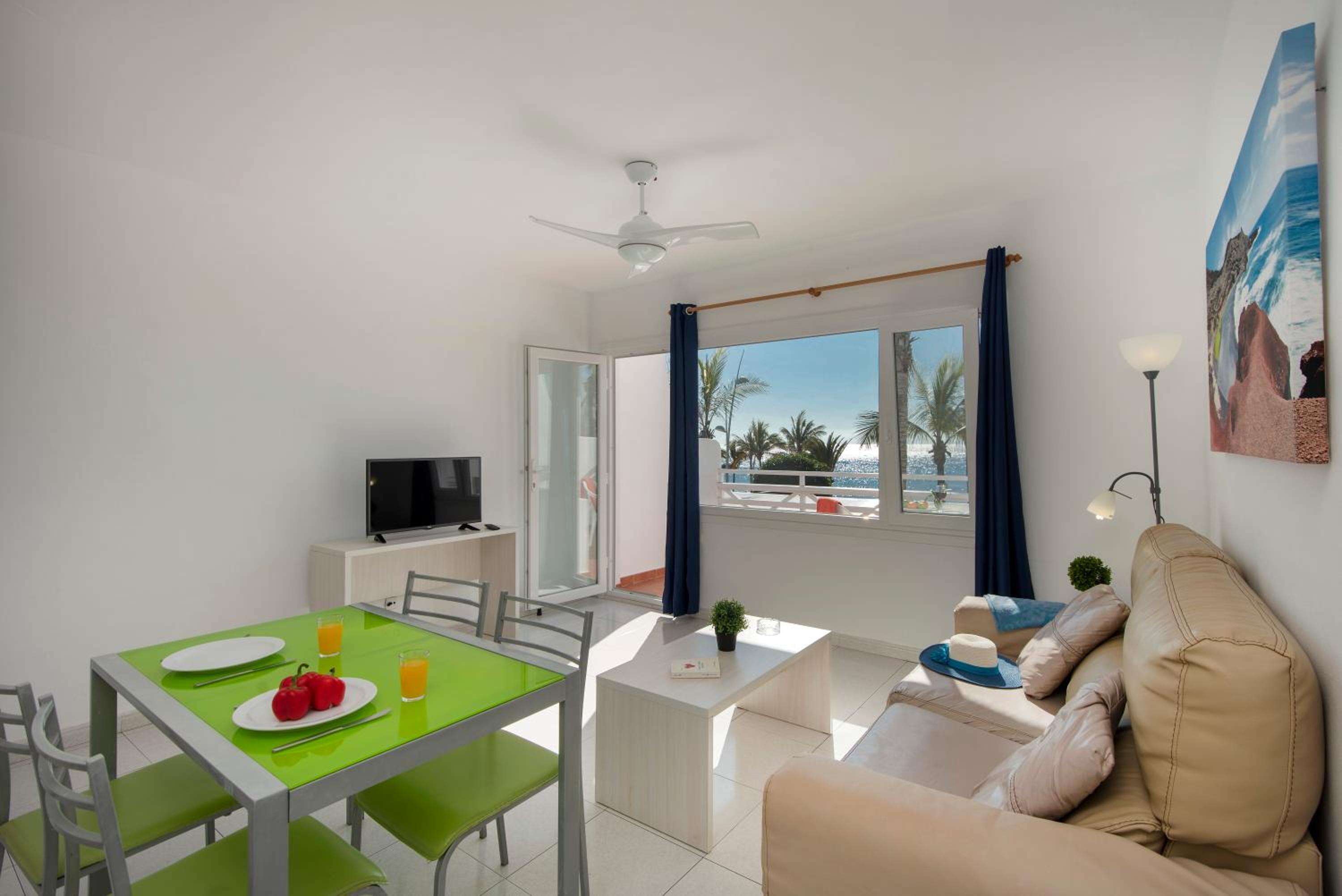Vista al Mar en Primera Línea (para 2 adultos) - Apartamento Superior