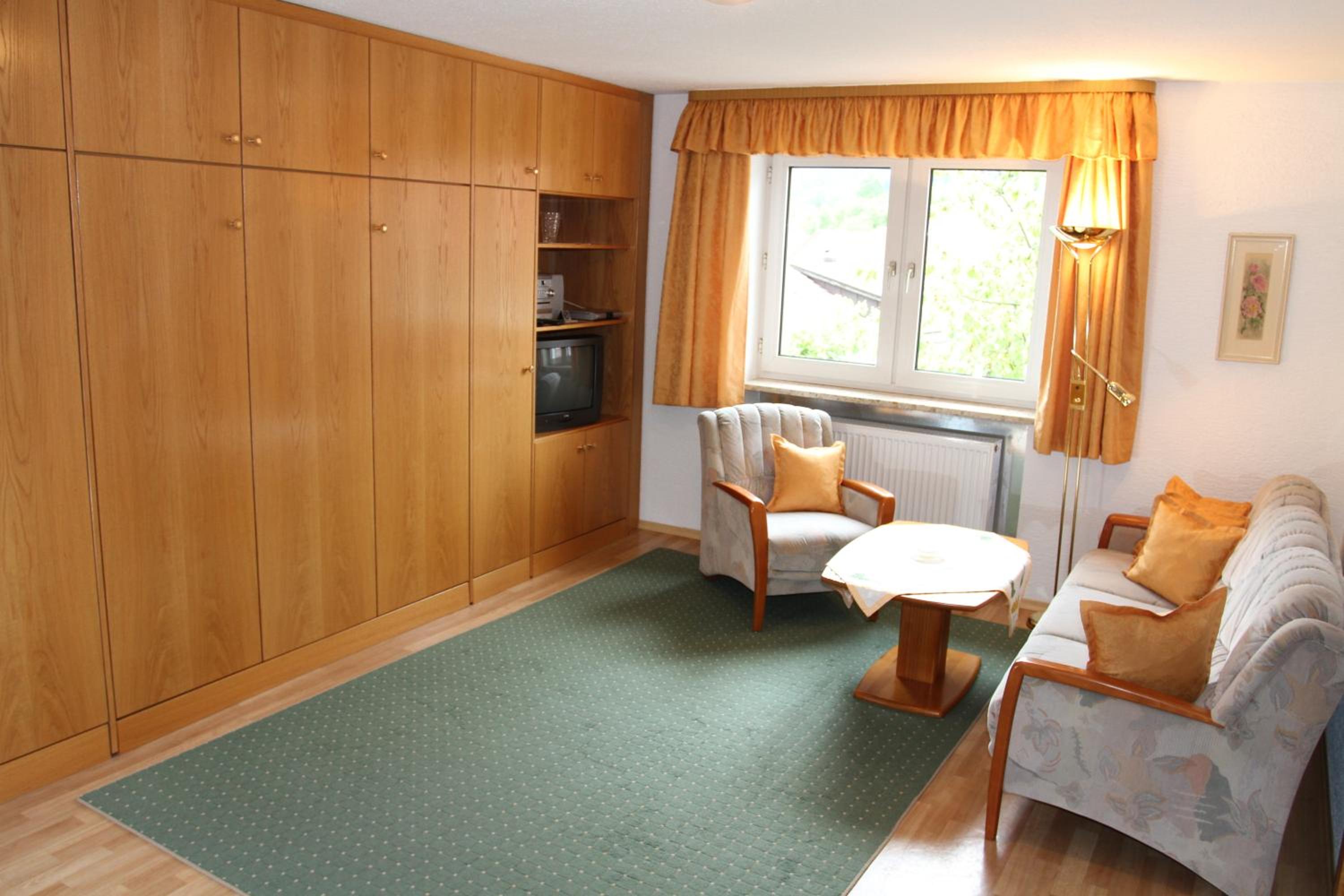 One-Bedroom Apartment (2 - 4 Adults) photo 1