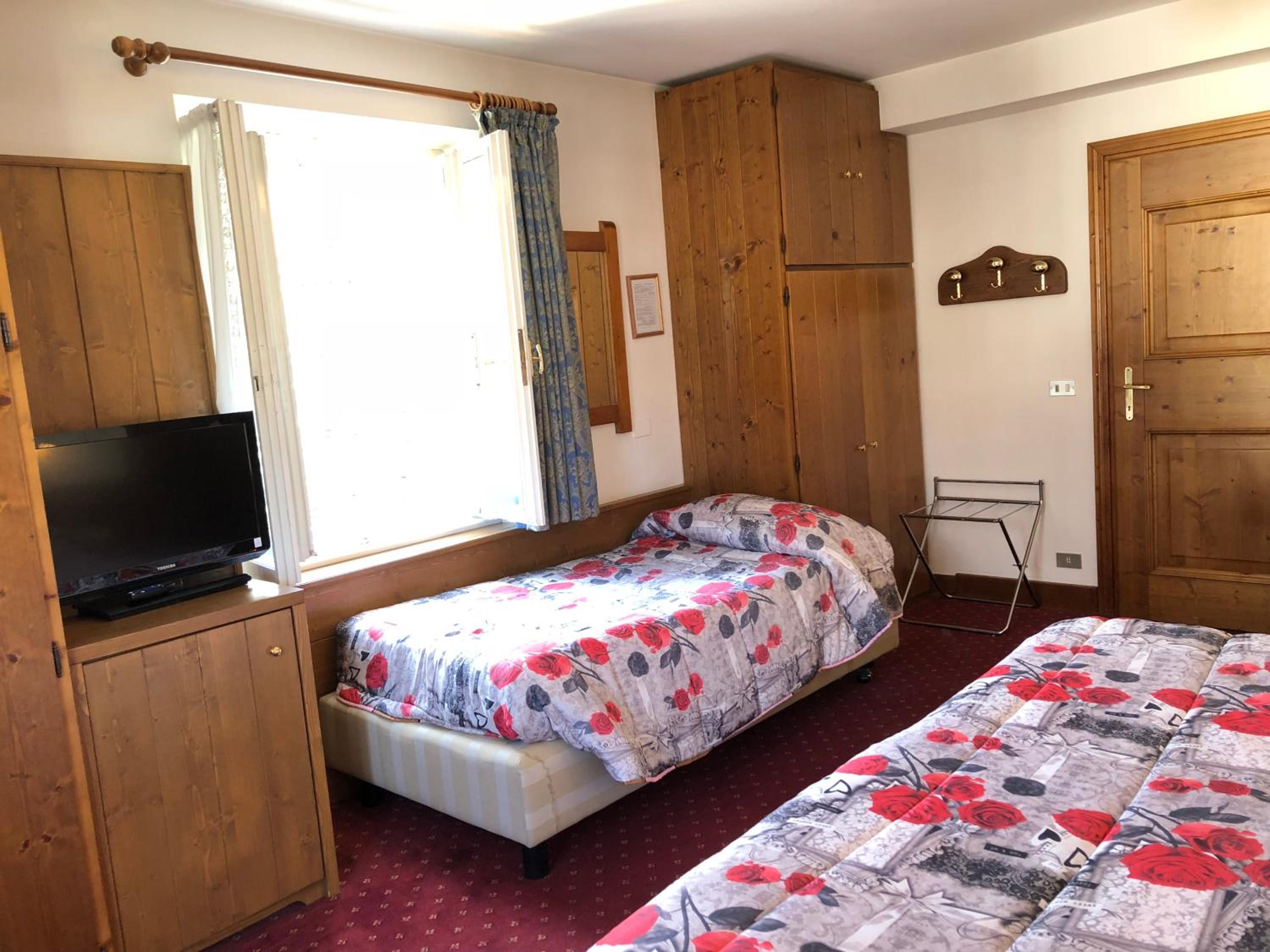 Triple Room - Photo 1