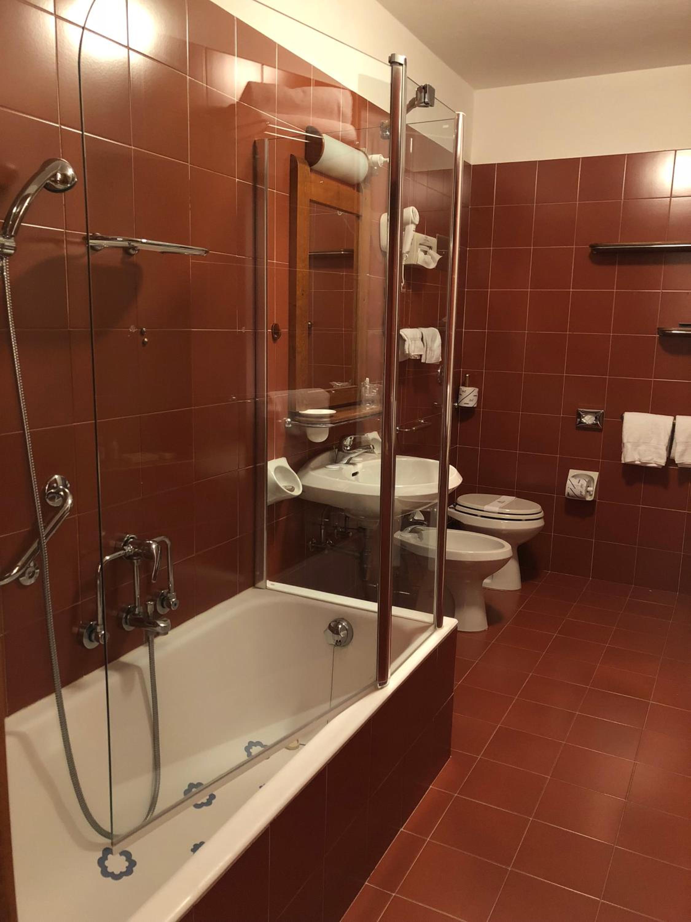 Double Room - Photo 6
