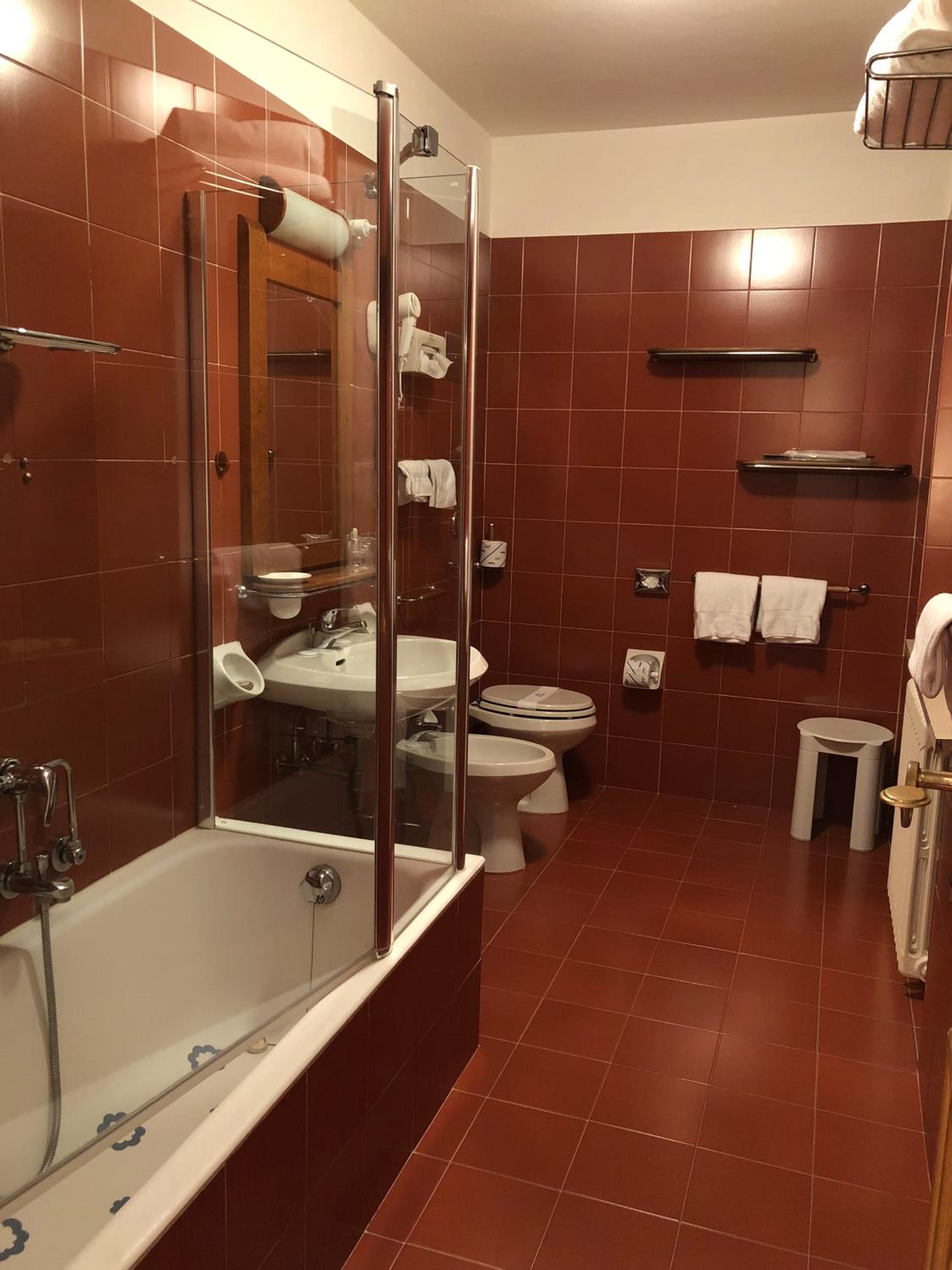 Double Room - Photo 7