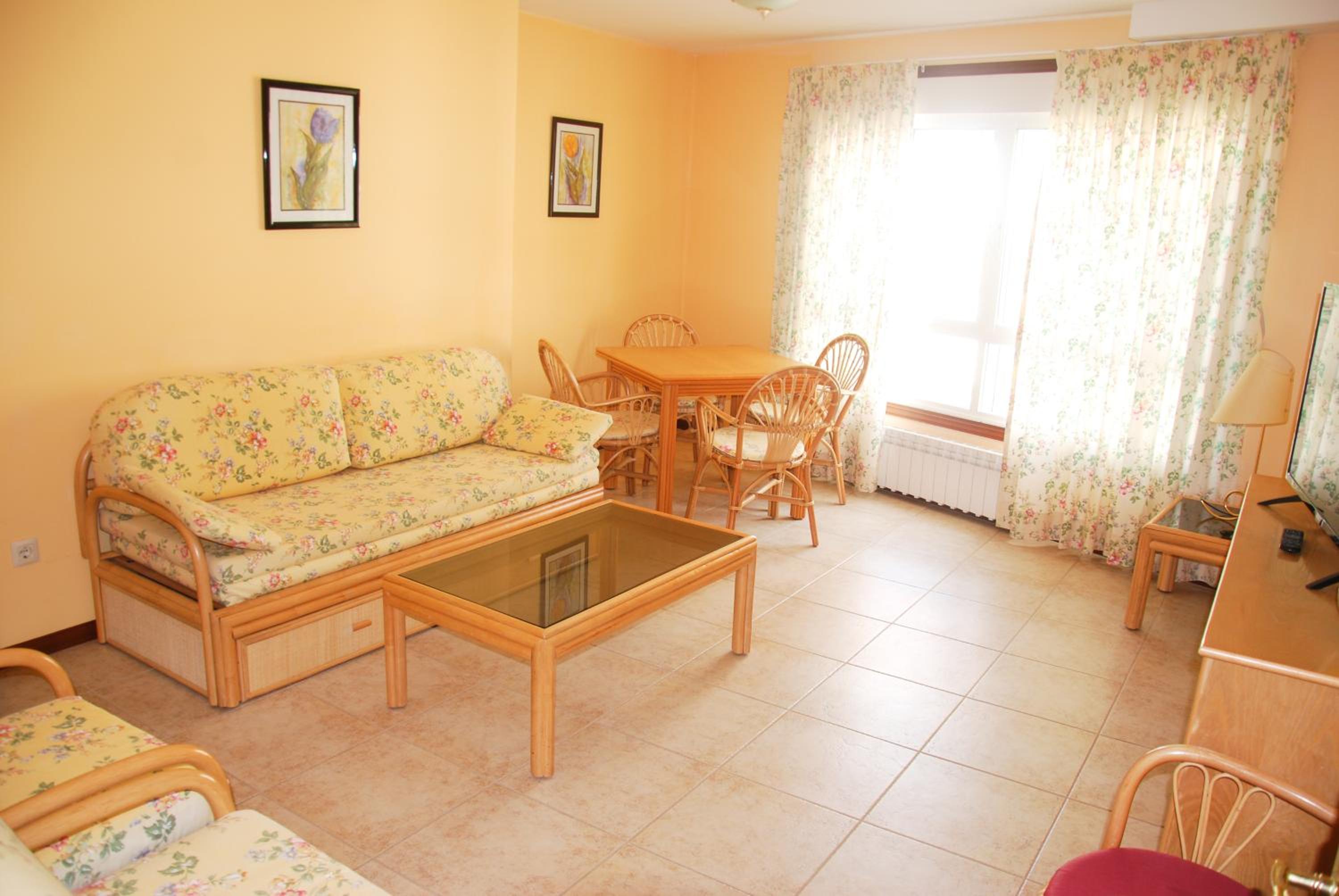 Deluxe Apartment photo 2