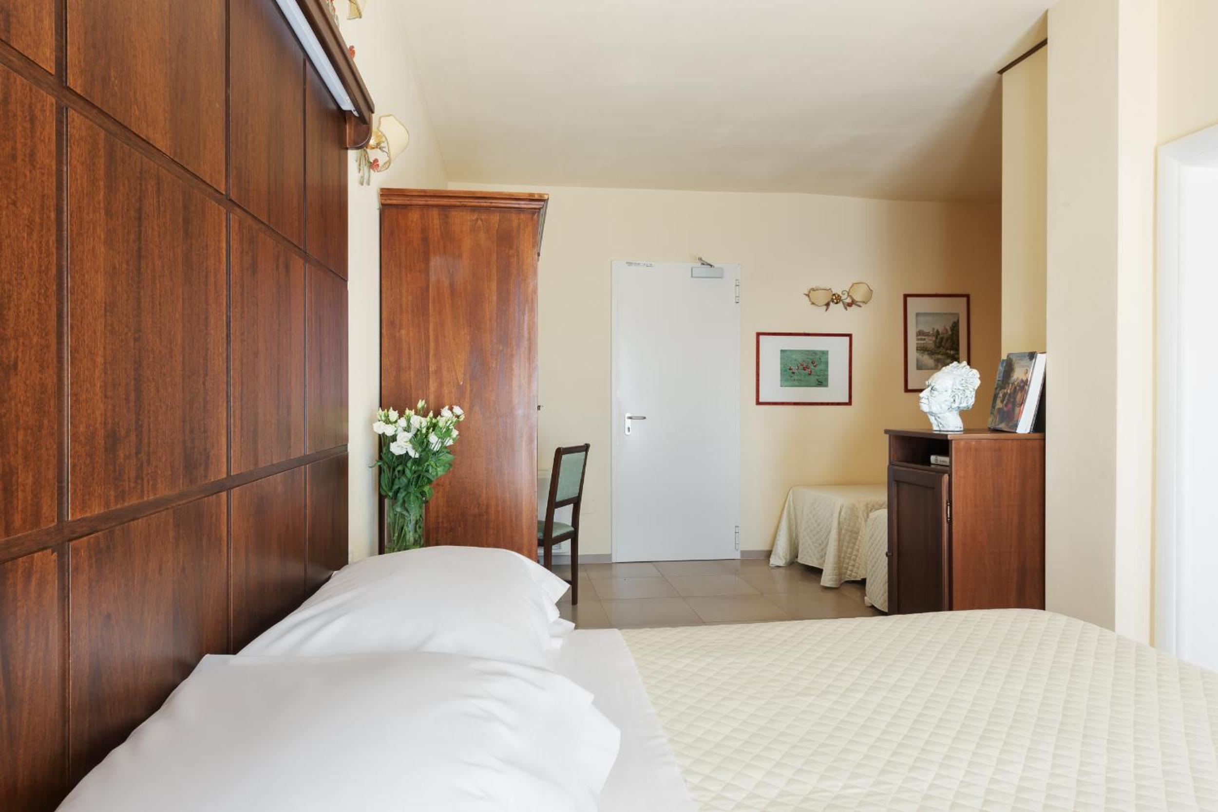 Triple Room - Photo 4