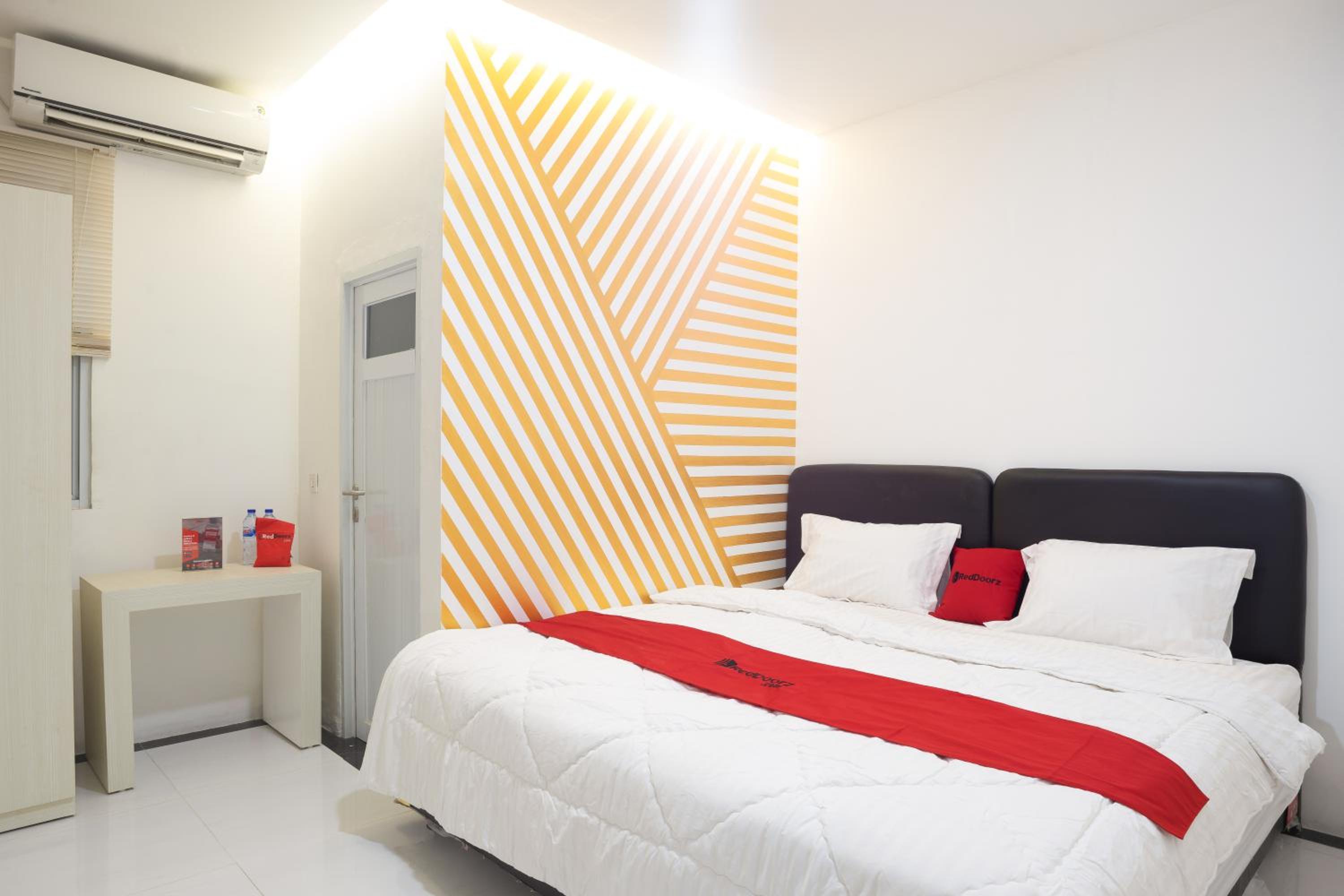 Economy Double Room photo 2