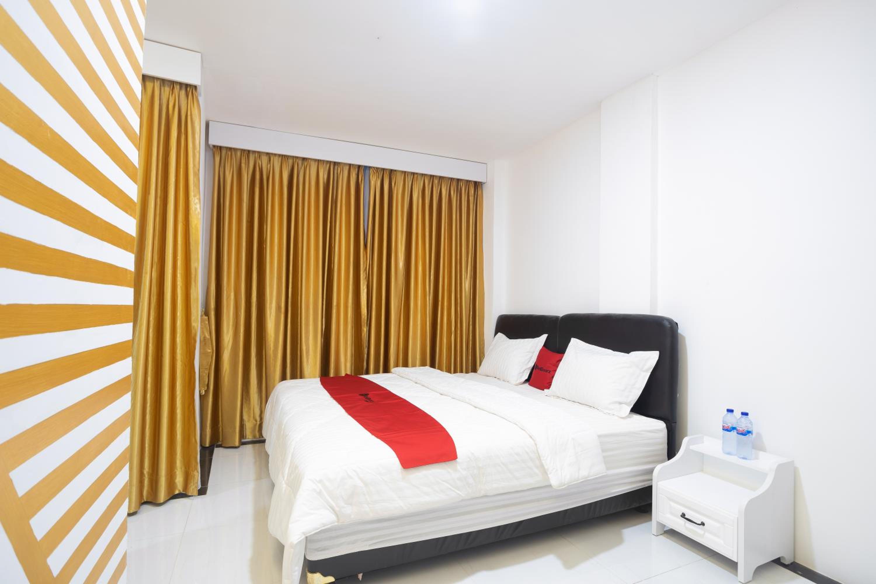 Economy Double Room photo 3