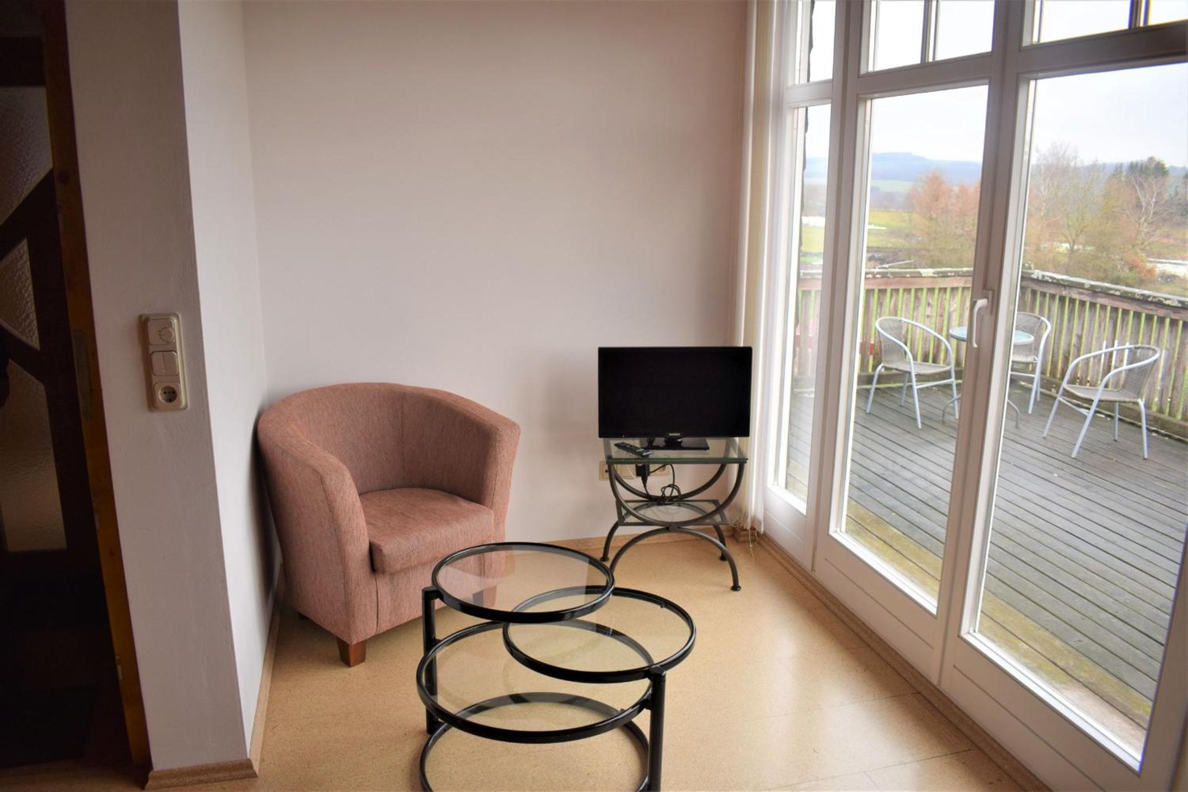 Apartment With Balcony photo 3