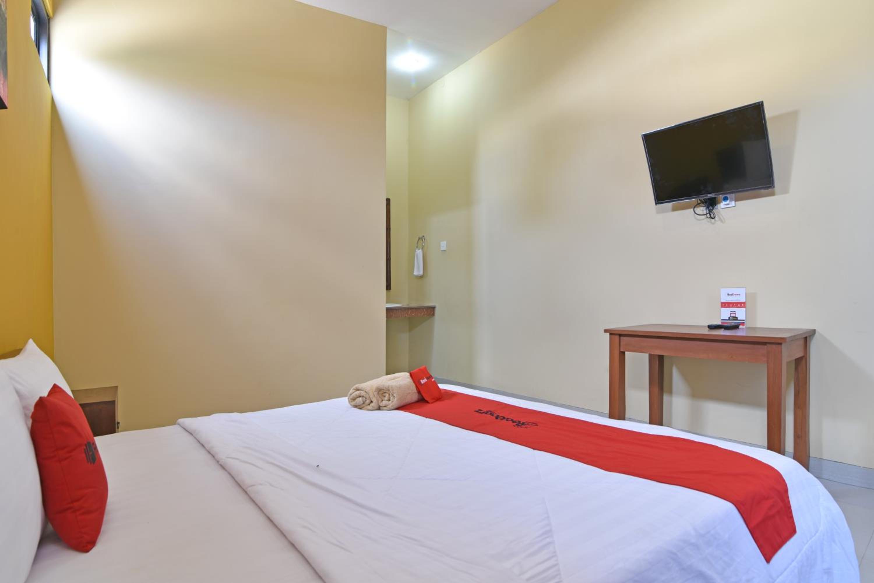 Double Room - Photo 4