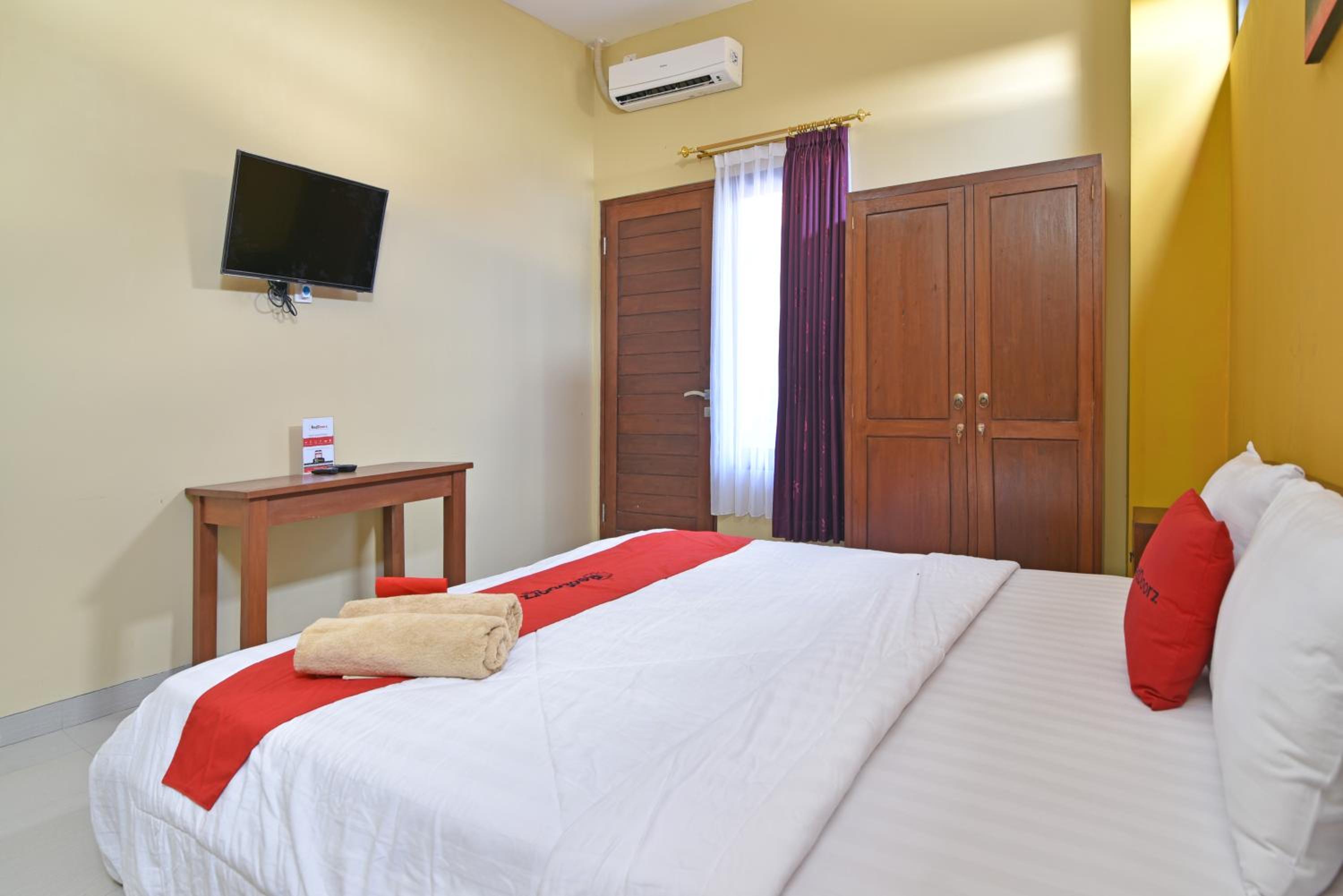 Double Room - Photo 2