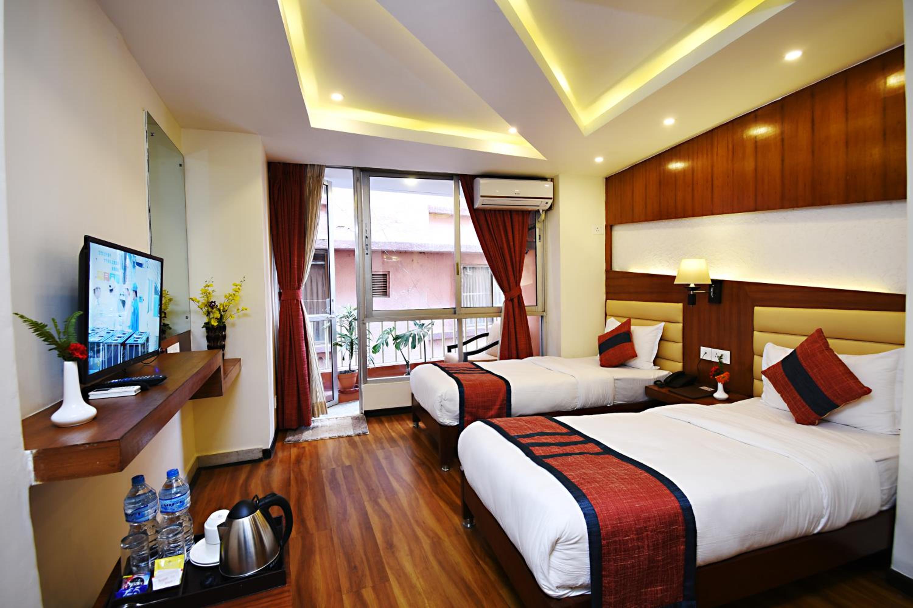 Twin Room with Balcony - Complimentary Airport Pick up or Drop