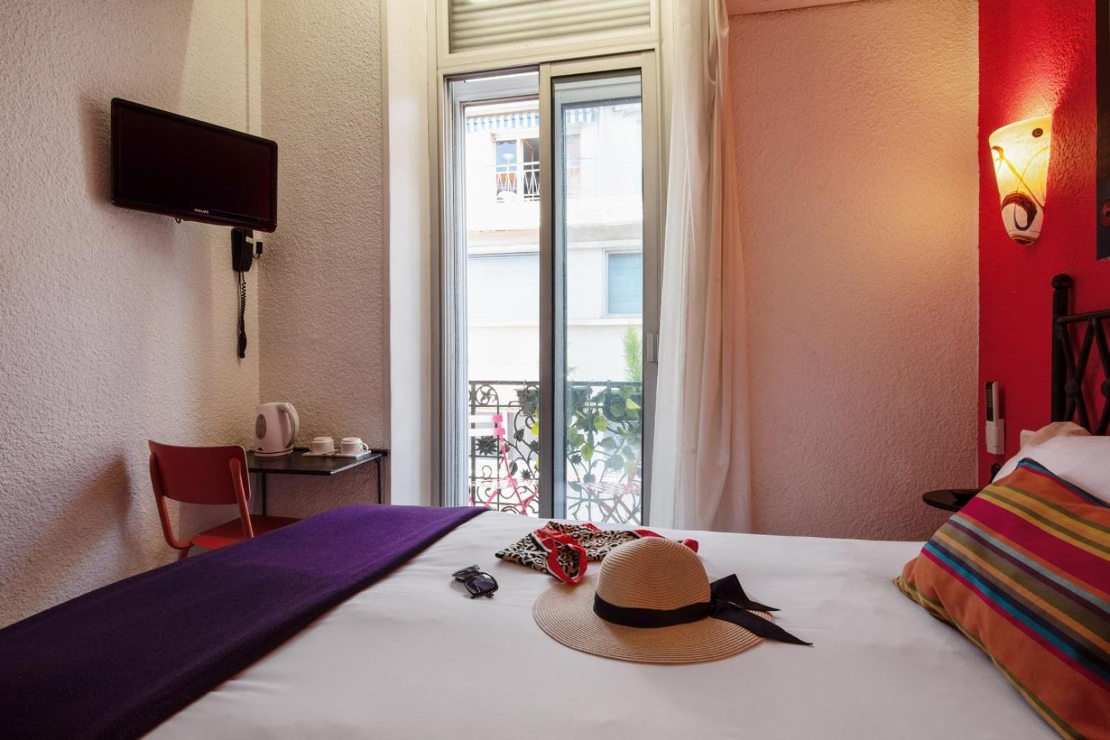 Double Room with Balcony photo 2