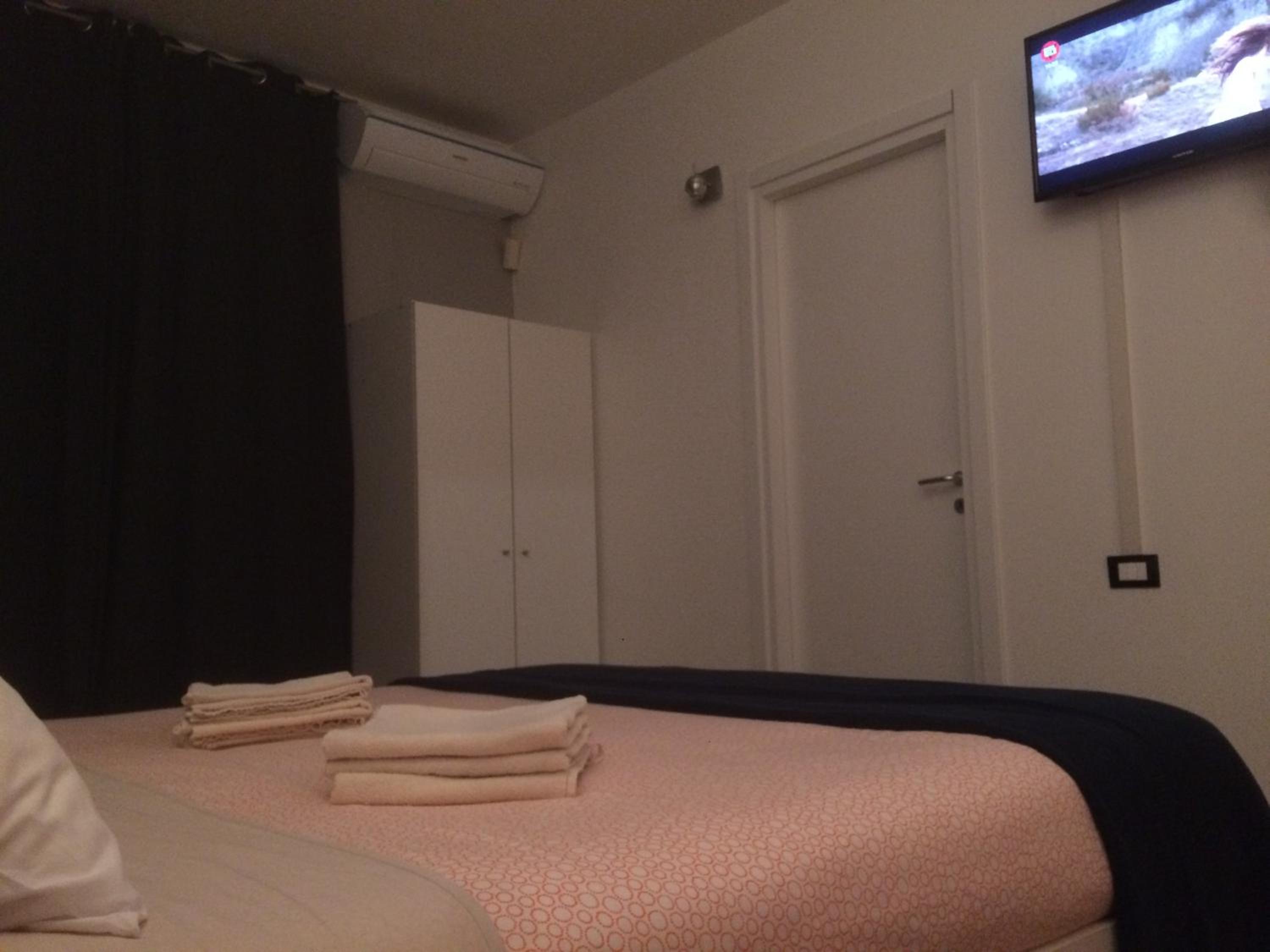 Deluxe Double or Twin Room with Balcony photo 1