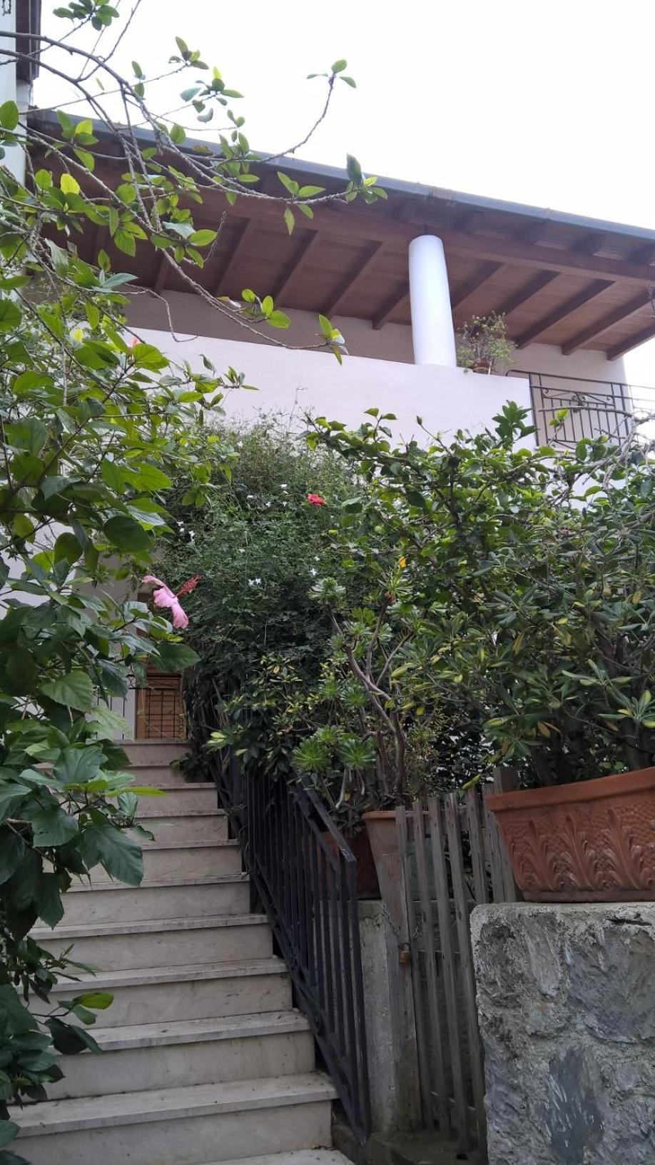 Apartment with Garden View - Photo 2
