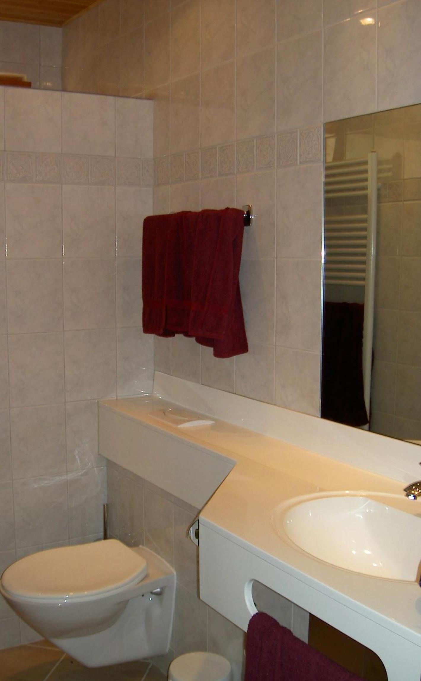 Standard Twin Room with Mountain View photo 3